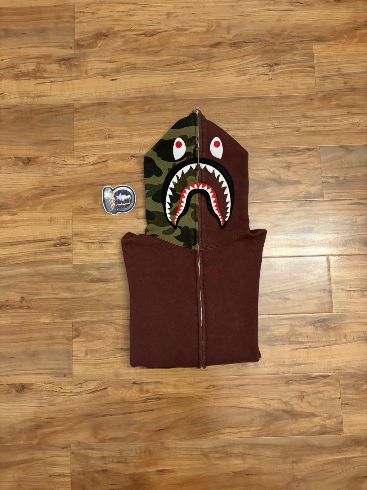 Bape Bape Burgundy / Green Camo Shark Full Zip Hoodie Size US S / EU 44-46 / 1 - 10 Thumbnail