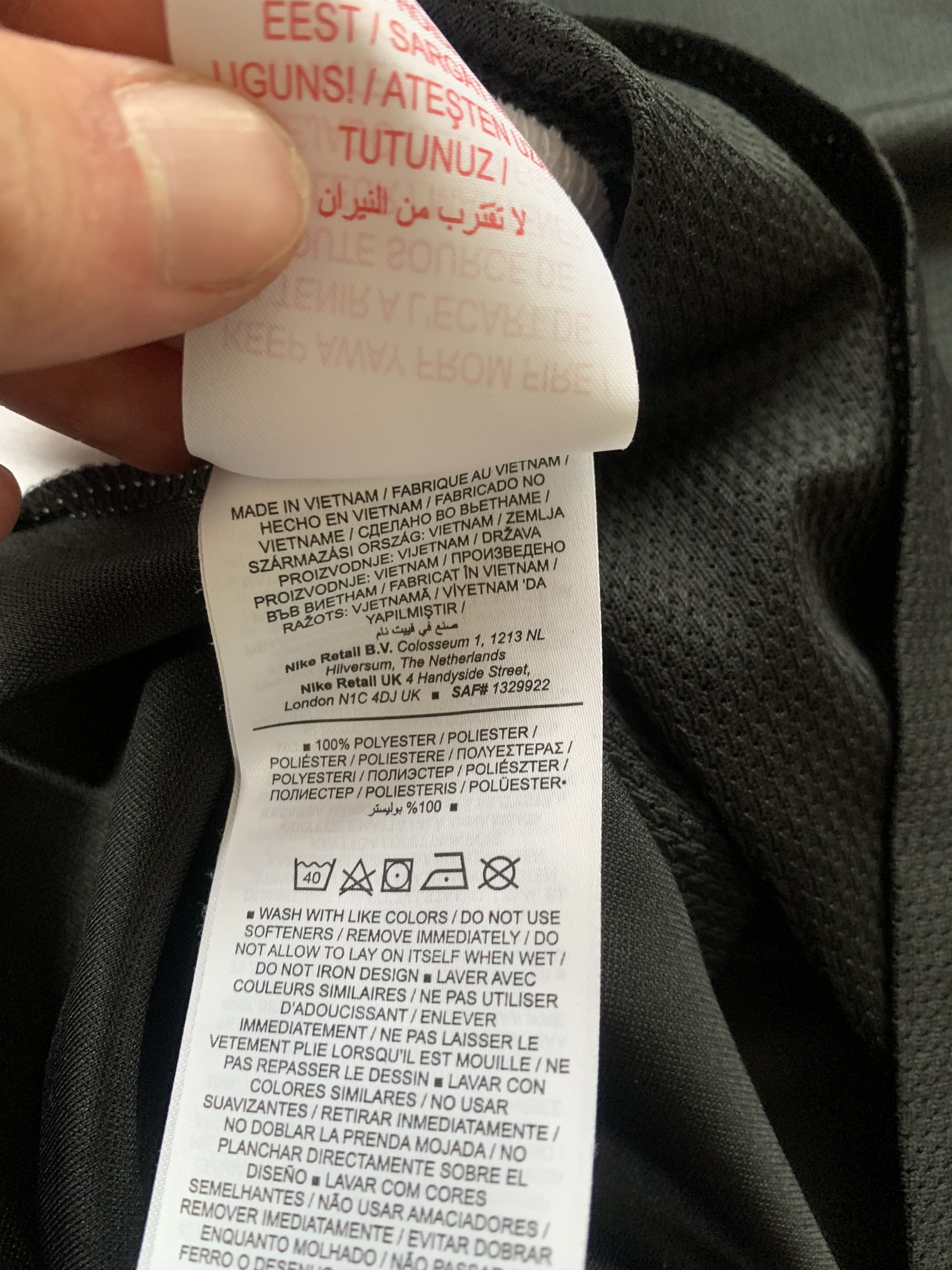 Nike Youth Nike Dri-Fit Black Training T-Shirt Size US XXS / EU 40 - 7 Thumbnail