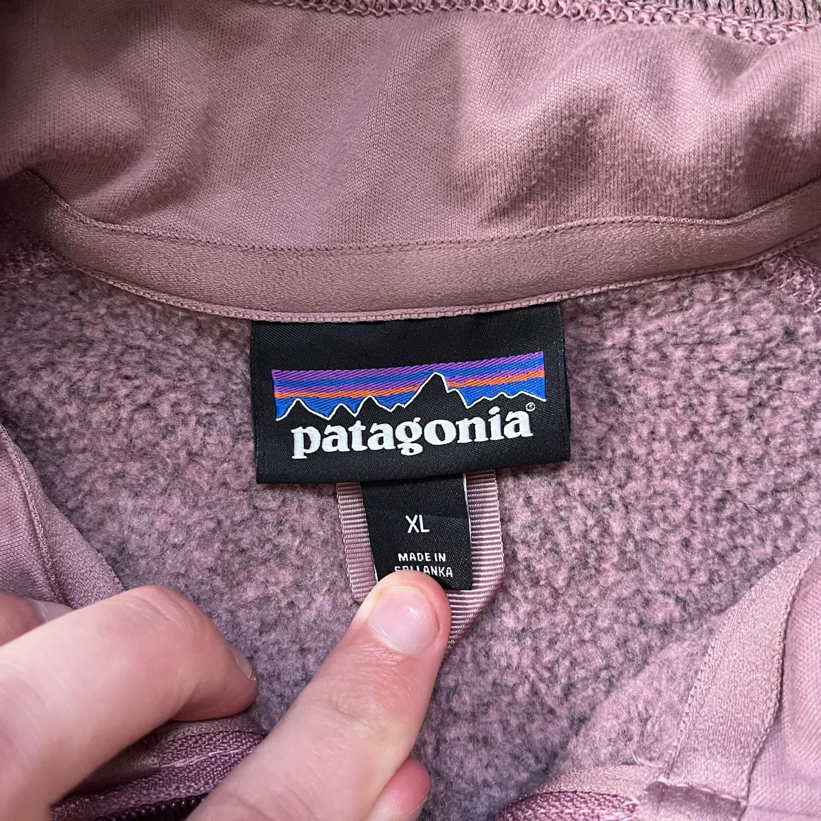 Patagonia Size Medium Patagonia Burgundy Pullover 1/4 Zip - Used #84 Size US M / EU 48-50 / 2 - 3 Thumbnail