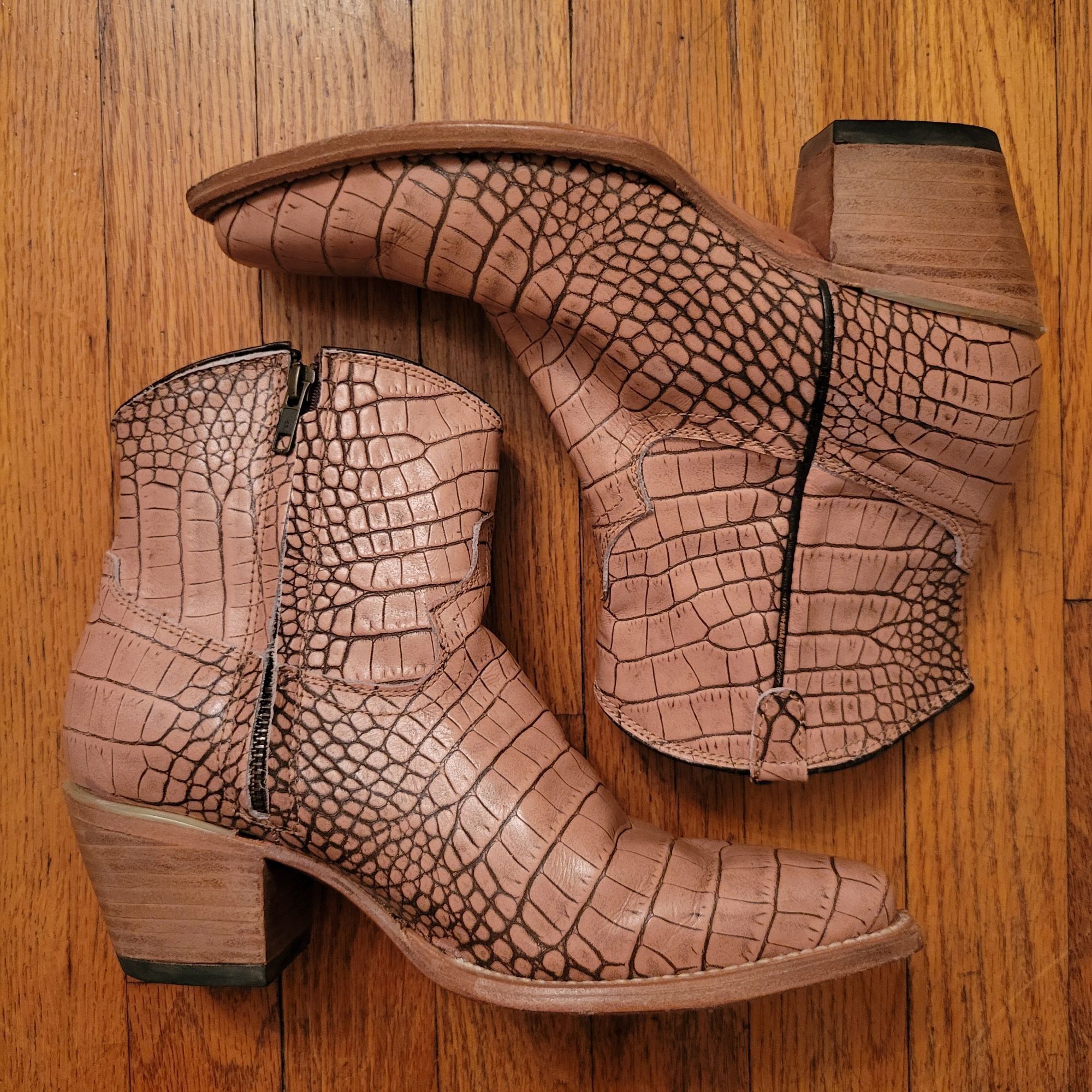 FREEBIRD Freebird MIRAMAR Brown Leather Western Ankle Boots 8 Croc Em Size US 8 / IT 38 - 1 Thumbnail