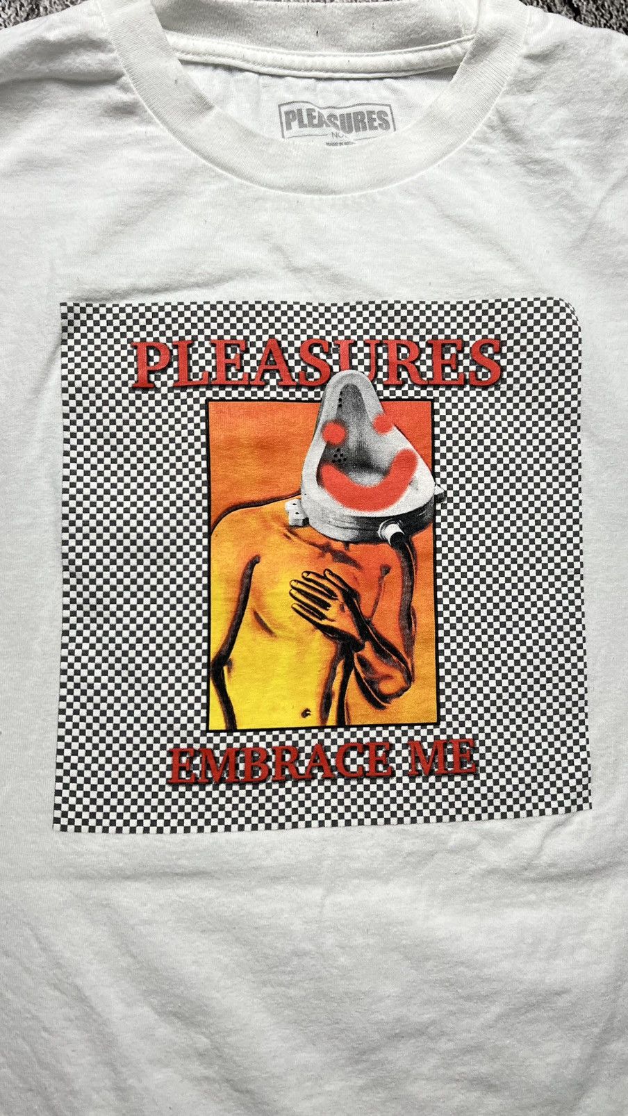 Pleasures Pleasures now “embrace me” t shirt Size US XL / EU 56 / 4 - 3 Thumbnail