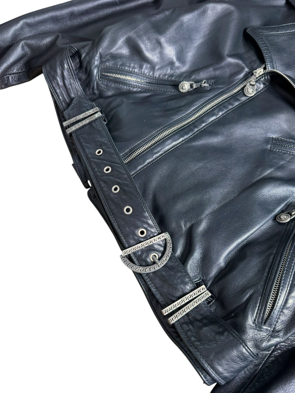 Versace Gianni Versace SS 94 leather Medusa safety pin biker jacket Size M / US 6-8 / IT 42-44 - 8 Thumbnail