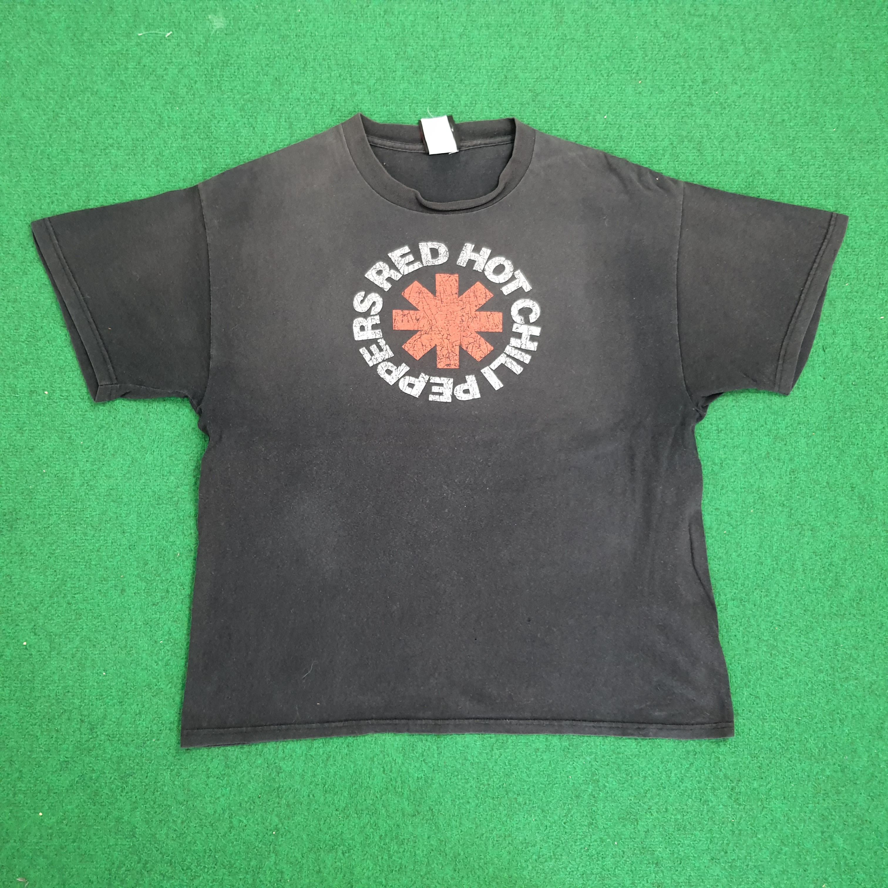 Band Tees Red Hot Chilli Peppers Rock Band T-shirt Size US XL / EU 56 / 4 - 1 Thumbnail