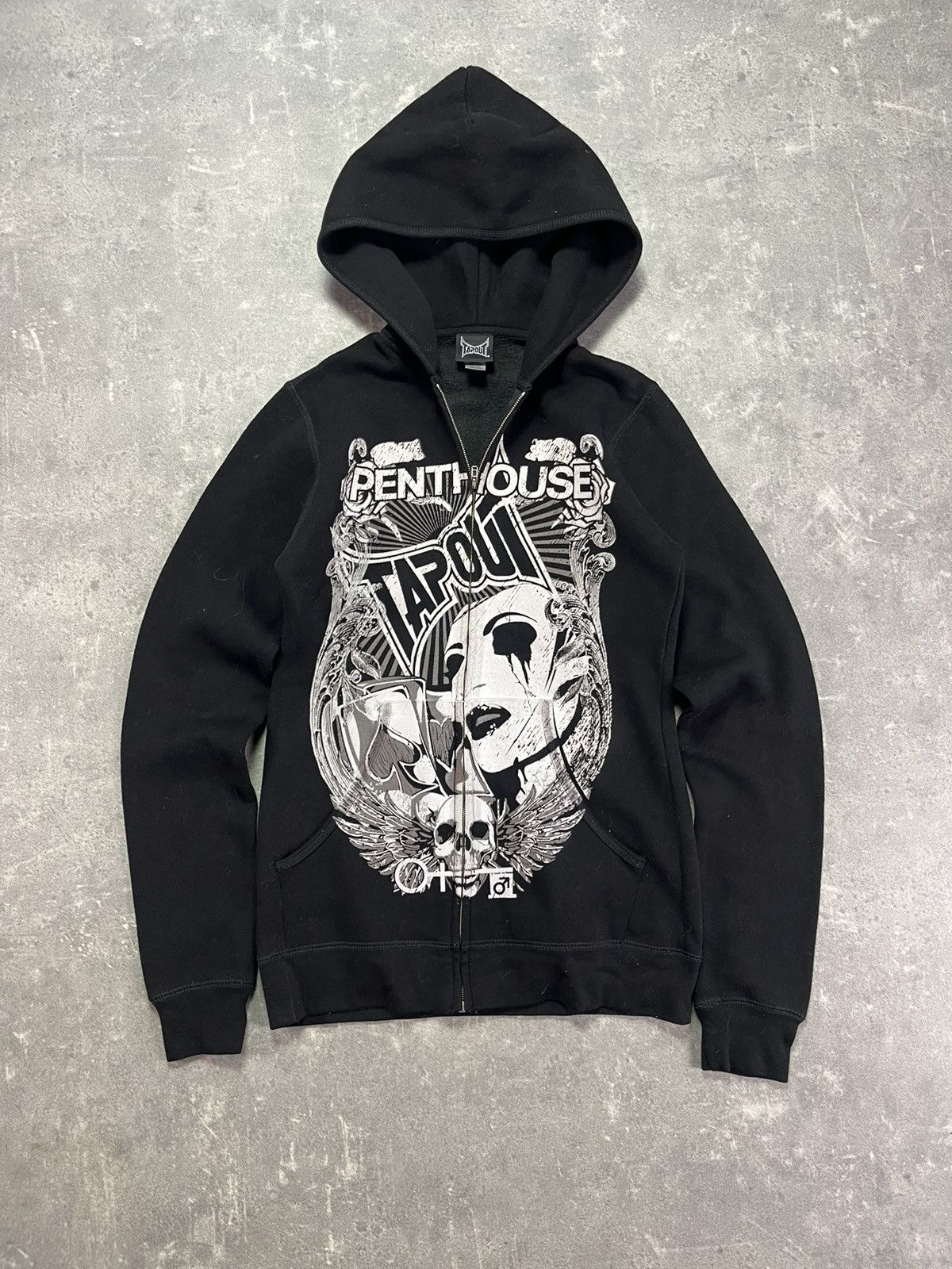 Tapout 00s Tapout Penthouse Face Mask Printed Zip Hoodie L Rare Y2K Size L / US 10 / IT 46 - 1 Thumbnail