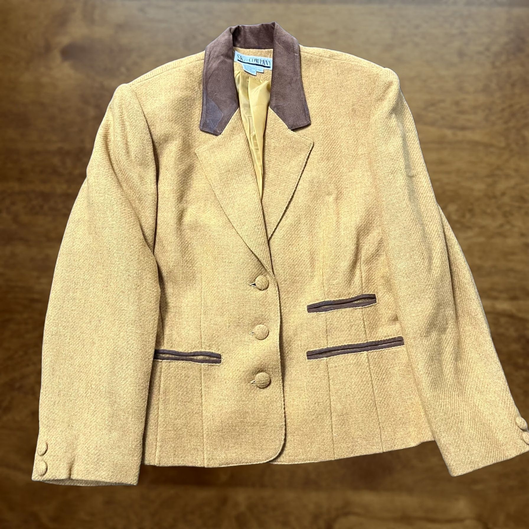 Vintage VINTAGE 90s Blazer Womens 10 Yellow Tweed Wool Blend Notch Lapel Suede Trim Tailored Single-Breasted Size L / US 10 / IT 46 - 1 Thumbnail