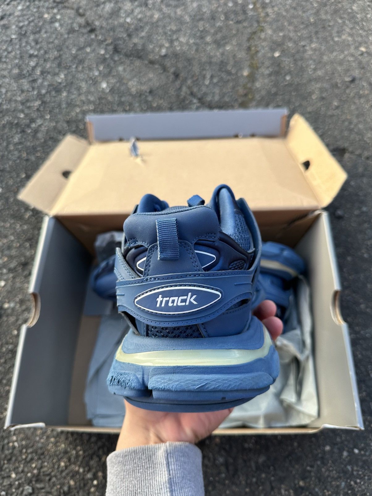 Balenciaga Balenciaga LED Marina Blue Size US 11 / EU 44 - 4 Thumbnail