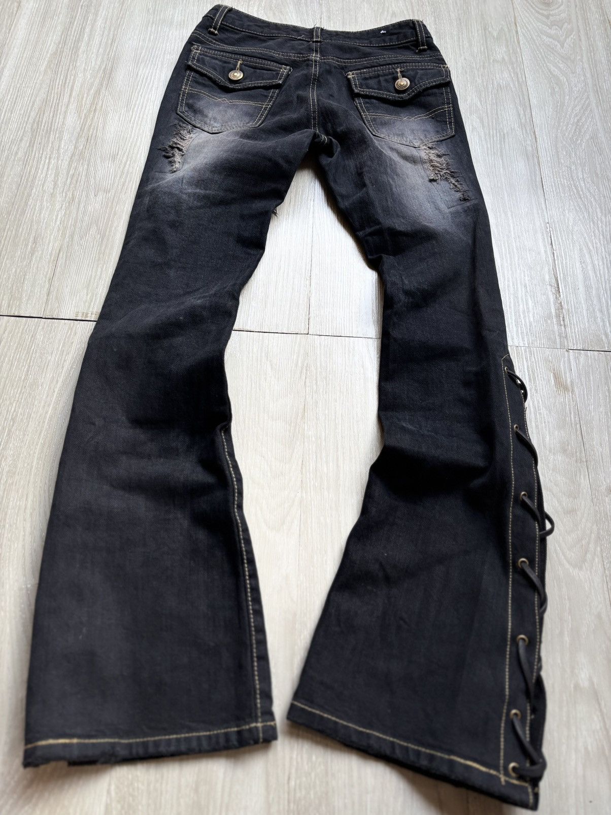 Japanese Brand Distressed flare jeans Size US 26 / EU 42 - 4 Thumbnail