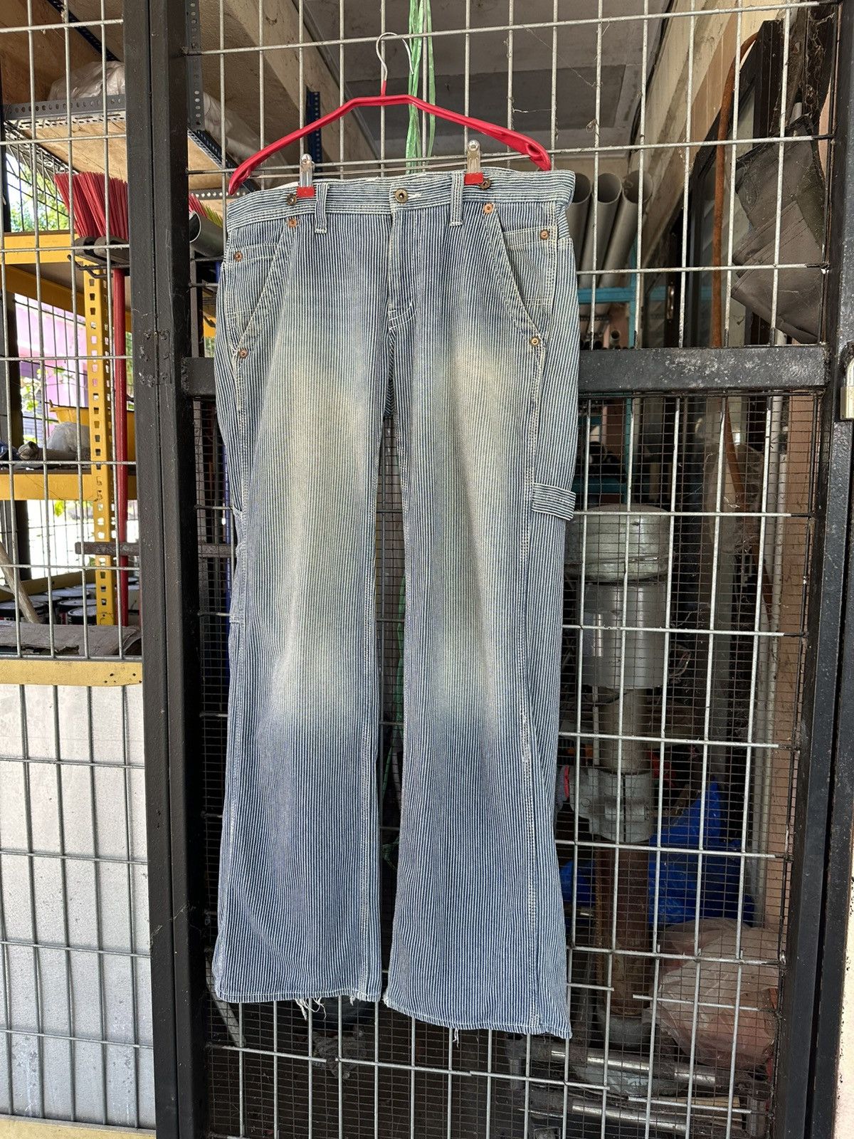 Vintage 👹THRASHED United Work Baggy Blue Striped Jeans Size US 35 - 6 Thumbnail