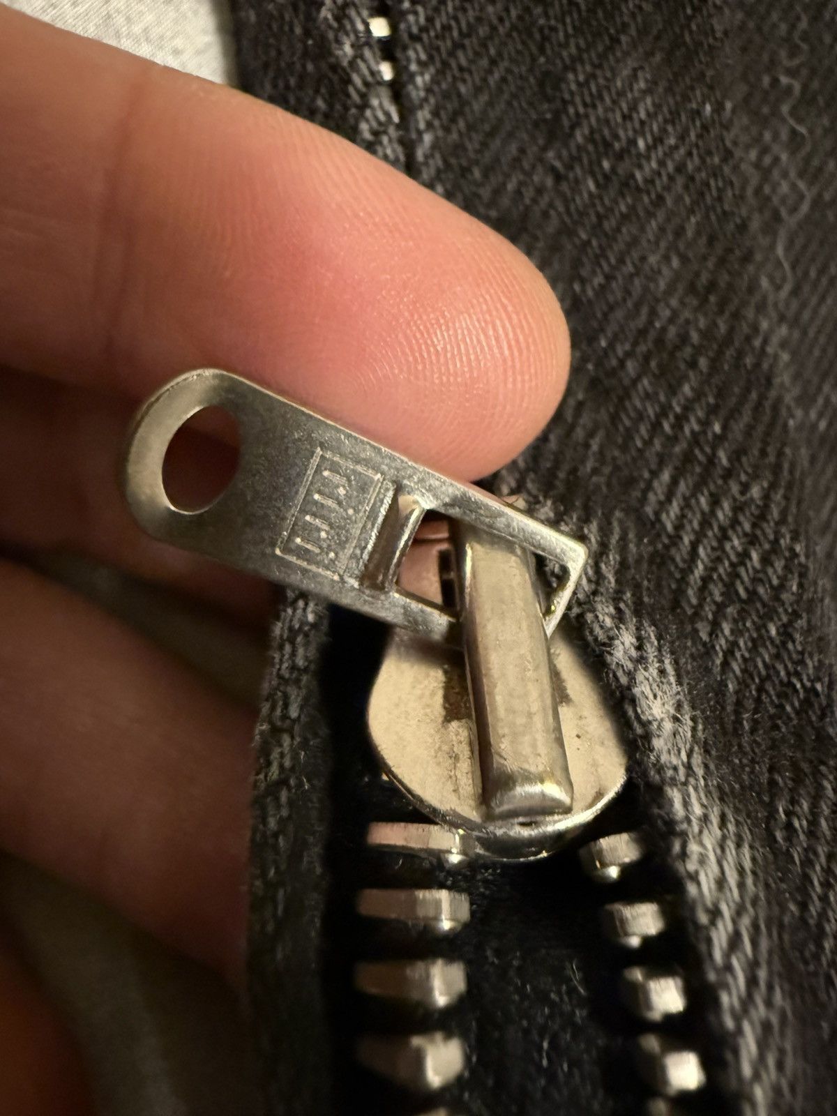 Fear of God Fear of God FOG 4th Black Denim Jeans Riri Zip Size 30 Rare Size US 30 / EU 46 - 8 Thumbnail