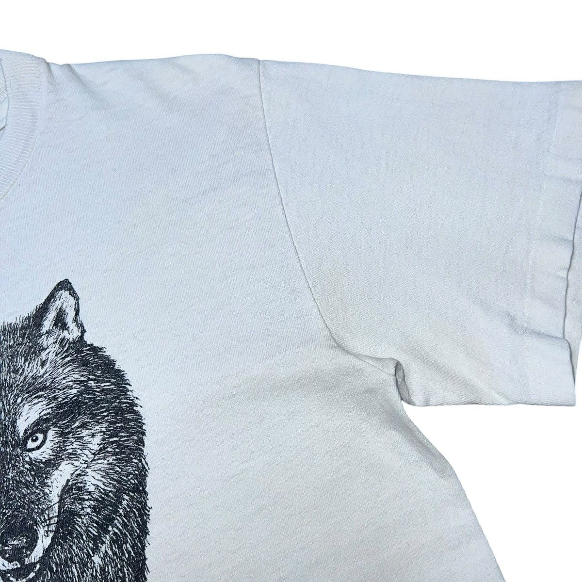 Other Vintage 1990 Wolf Losing Ground Human-i-Tees Graphic T-Shirt Size US S / EU 44-46 / 1 - 11 Thumbnail