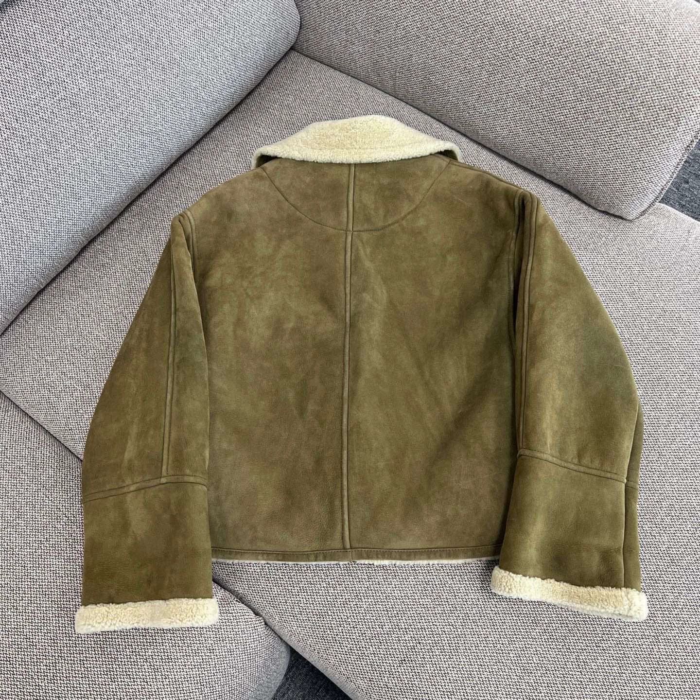 Loewe new Loewe shearling jacket for men Size US L / EU 52-54 / 3 - 2 Thumbnail