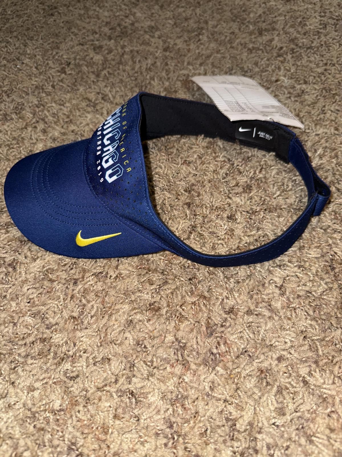 Nike Nike Adult Unisex Aerobill Bank Of America Chicago Running Visor Sample Size ONE SIZE - 3 Thumbnail