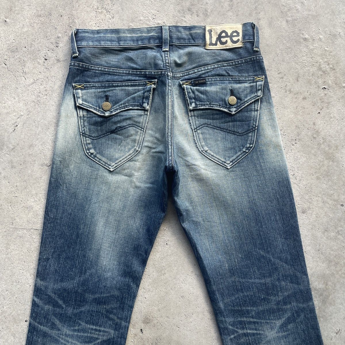Japanese Brand × Jean × Vintage Vintage Japanese Brand Distressed Jeans Faded Denim Pants Size US 31 - 13 Thumbnail