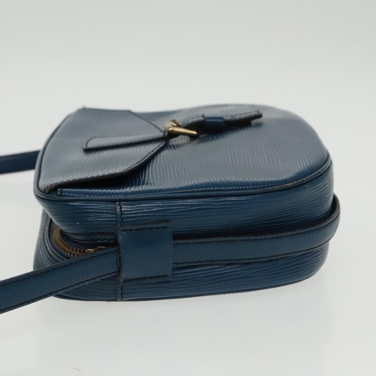 Louis Vuitton LOUIS VUITTON Epi June Feuille Shoulder Bag Blue M52155 Size ONE SIZE - 5 Thumbnail