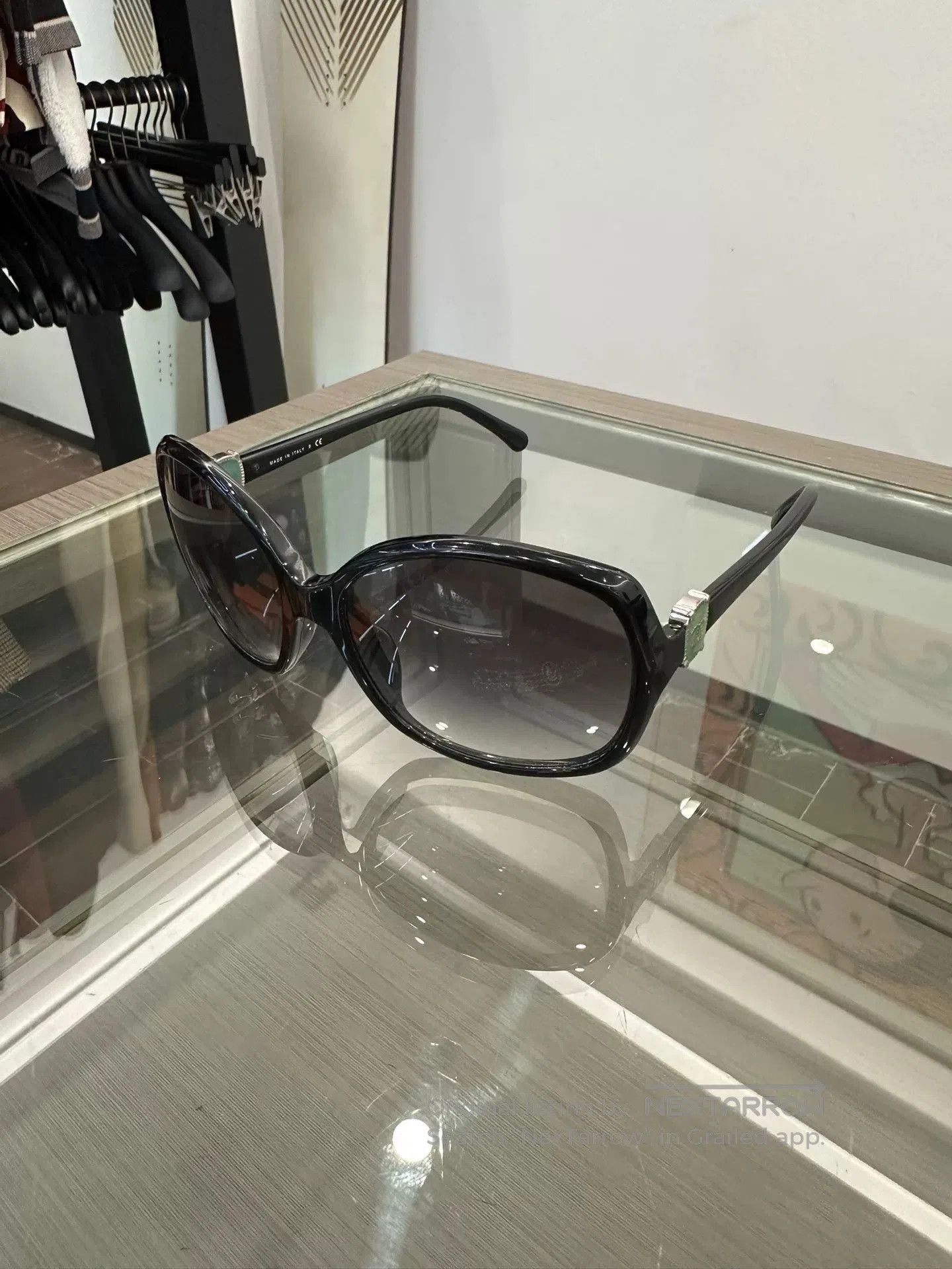Chanel Chanel Side Double C Green Sunglasses. Size ONE SIZE - 3 Thumbnail