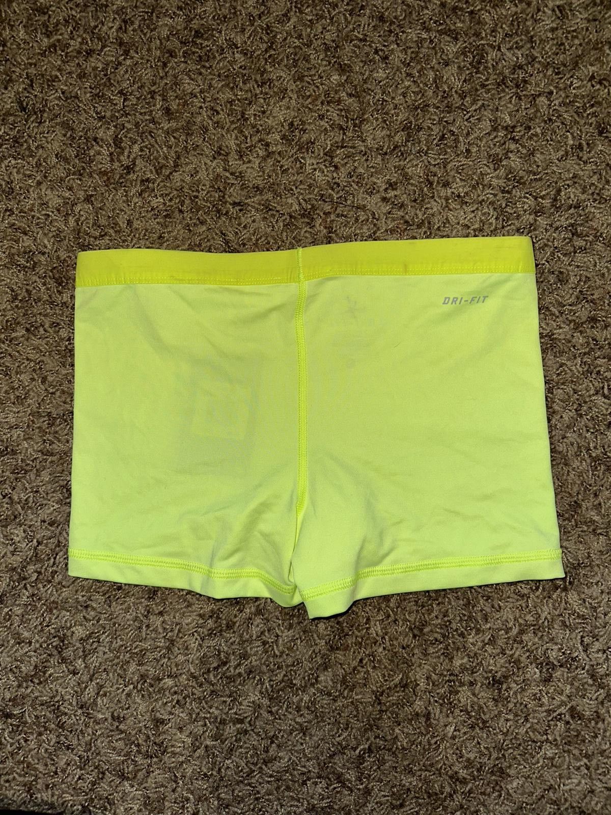 Nike Nike Women’s Femme Perfect Match Tennis Shorts Size 28" / US 6 / IT 42 - 5 Thumbnail