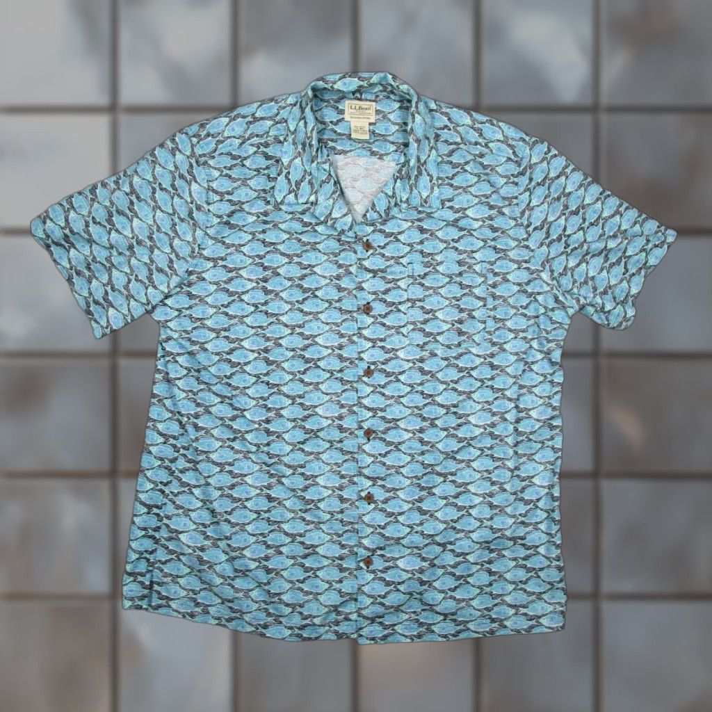Vintage VINTAGE LL Bean Shirt Mens XL Blue Short Sleeve Button-Up Hawaiian Fish Geometric Pocket Crew Casual Size US XL / EU 56 / 4 - 1 Thumbnail