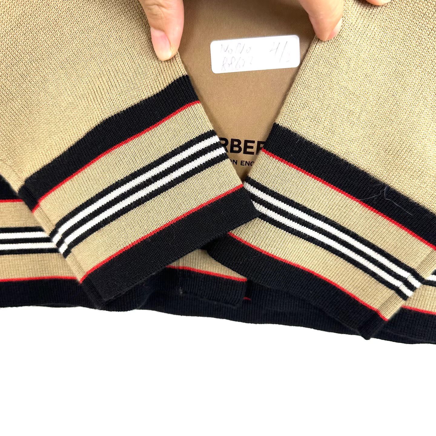 Burberry Burberry Khaki Striped Panel Knit Cardigan K12 Size M / US 6-8 / IT 42-44 - 7 Thumbnail