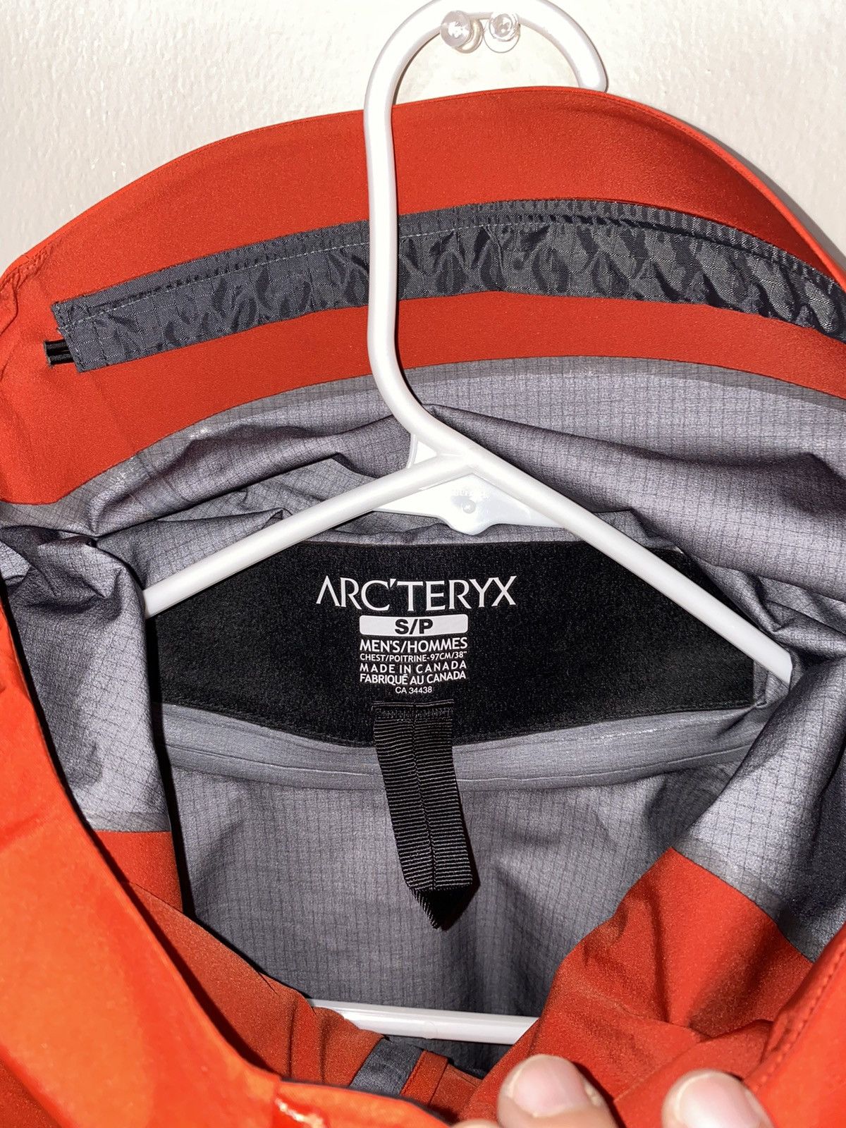 Arc'teryx × Goretex Arcteryx Alpha SV Color Blocked Regear Jacket Size US S / EU 44-46 / 1 - 5 Thumbnail