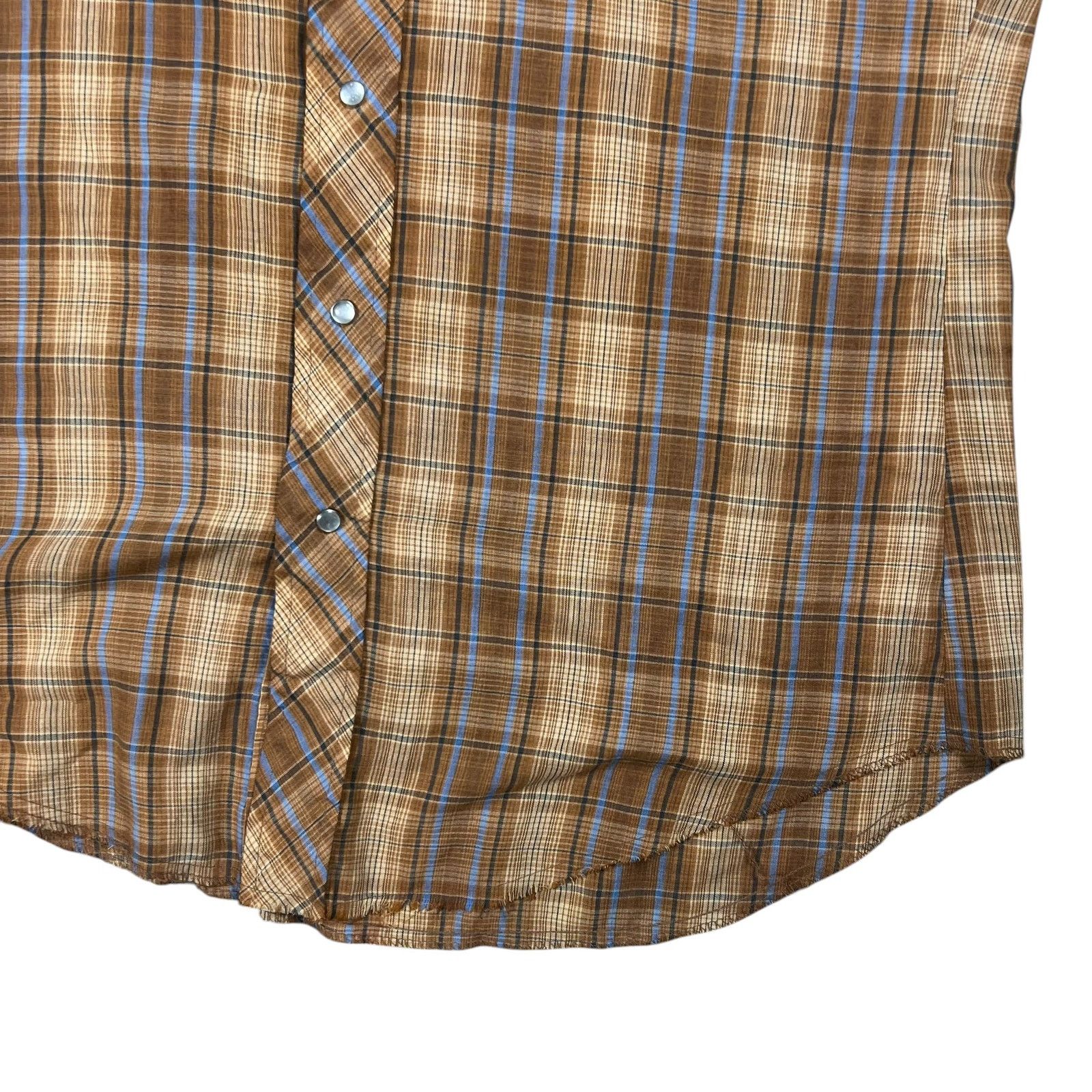Vintage Vintage 1970s plaid short sleeve pearl snap button up shirt Size US L / EU 52-54 / 3 - 3 Thumbnail