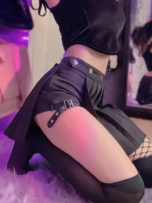 Japanese Brand × Vintage AltGoth Punk Mall Goth Shorts Skirt Size 30" / US 8 / IT 44 - 2 Thumbnail