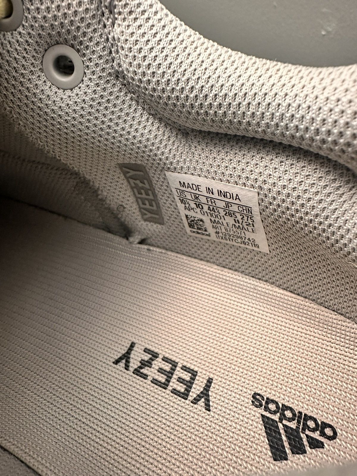 Adidas × Yeezy Adidas Yeezy Boost 700 Wave Runner Size US 10.5 / EU 43-44 - 6 Thumbnail