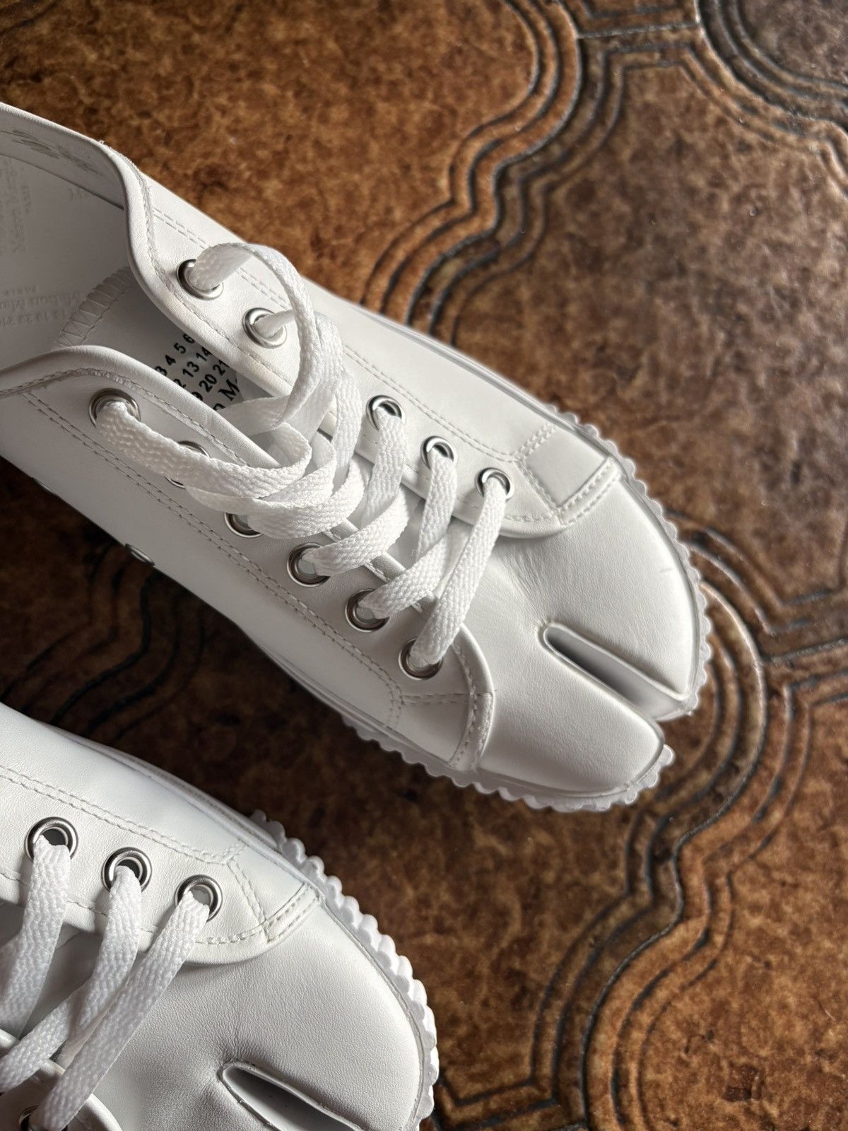 Maison Margiela Maison margiela leather tabi sneakers Size US 8.5 / EU 41-42 - 3 Thumbnail