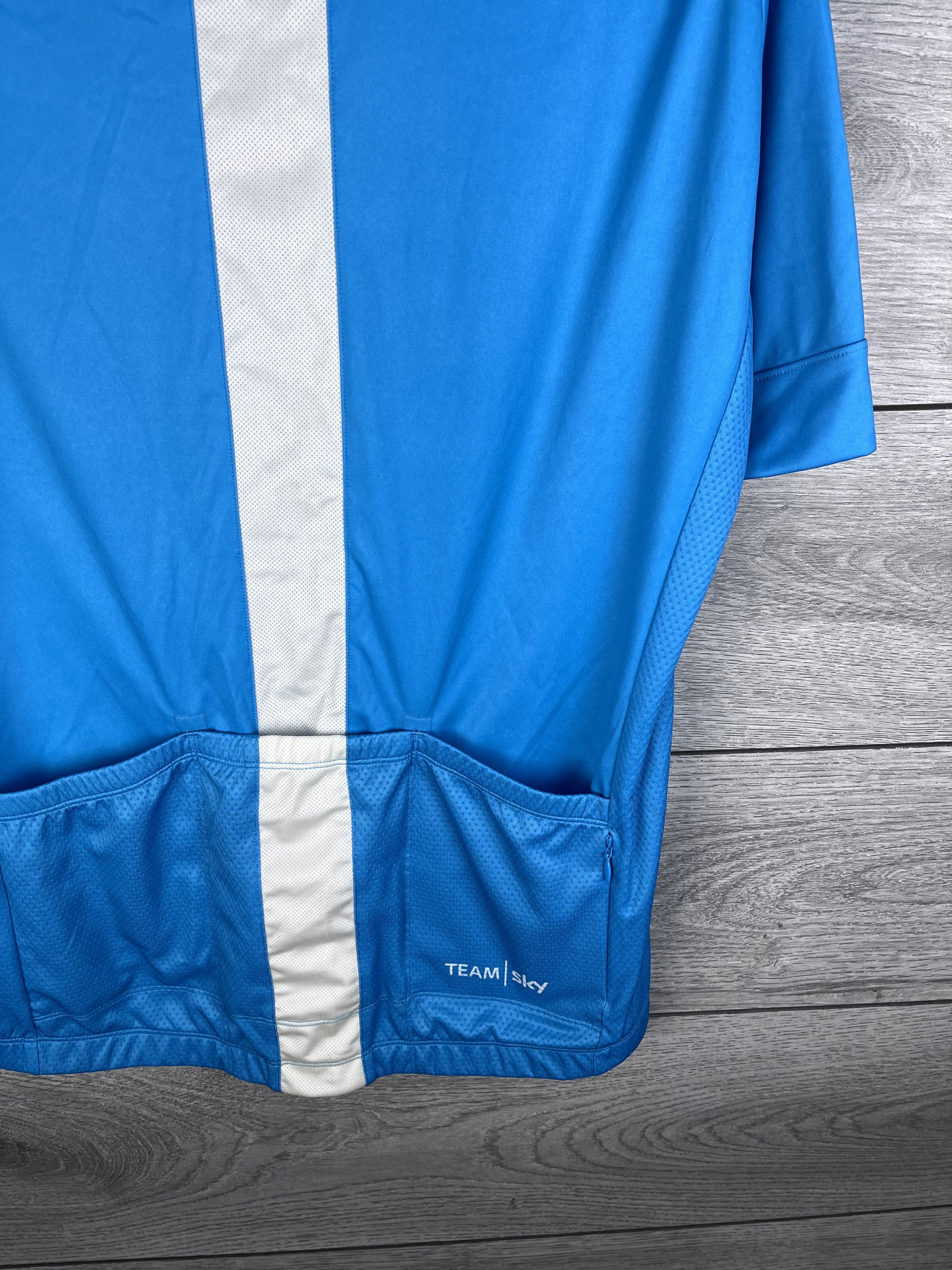 Rapha Men's cycling t-shirt Rapha team SKY size Xl Training jersey Size US XL / EU 56 / 4 - 10 Thumbnail