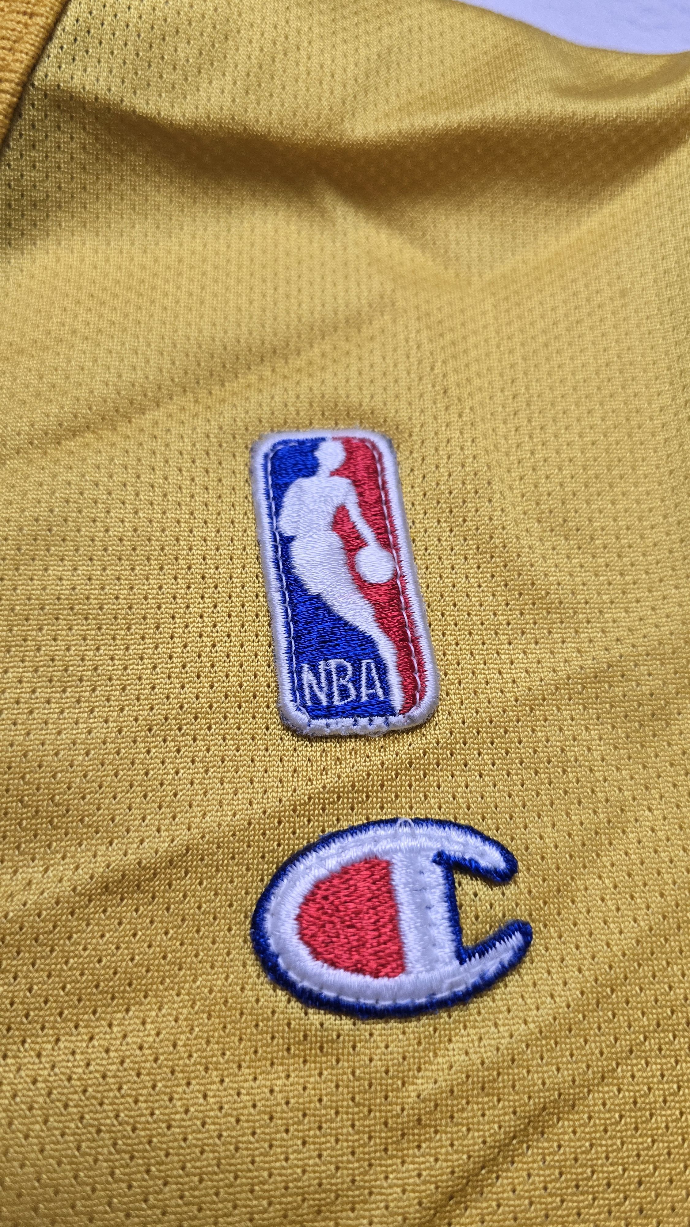 Champion Vintage LA Lakers Kobe Bryant #8 NBA Basketball Jersey Size US M / EU 48-50 / 2 - 13 Thumbnail