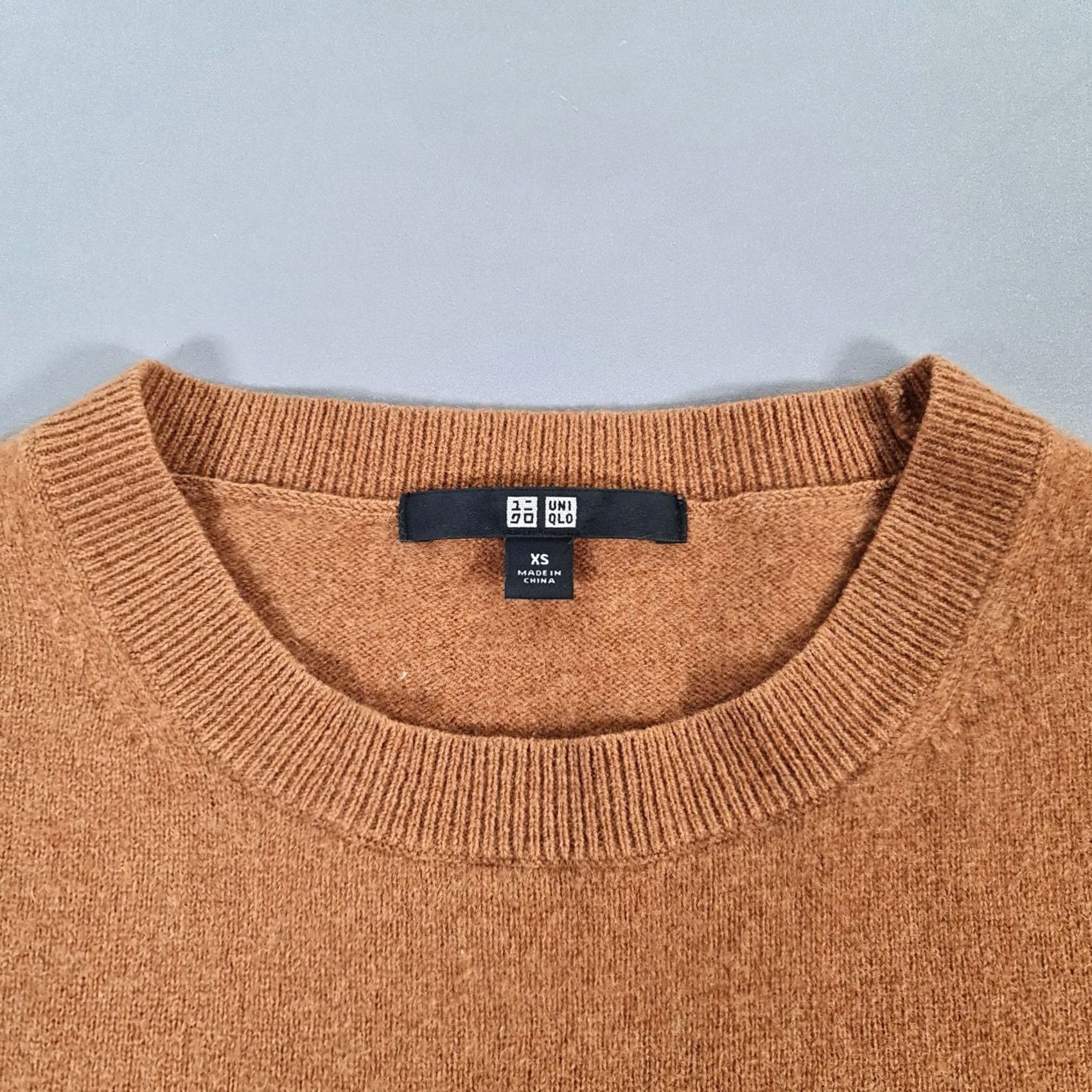 Uniqlo VINTAGE? Uniqlo Womens Jumper Brown XS Cashmere Crew Neck Knit Pullover Size XS / US 0-2 / IT 36-38 - 3 Thumbnail
