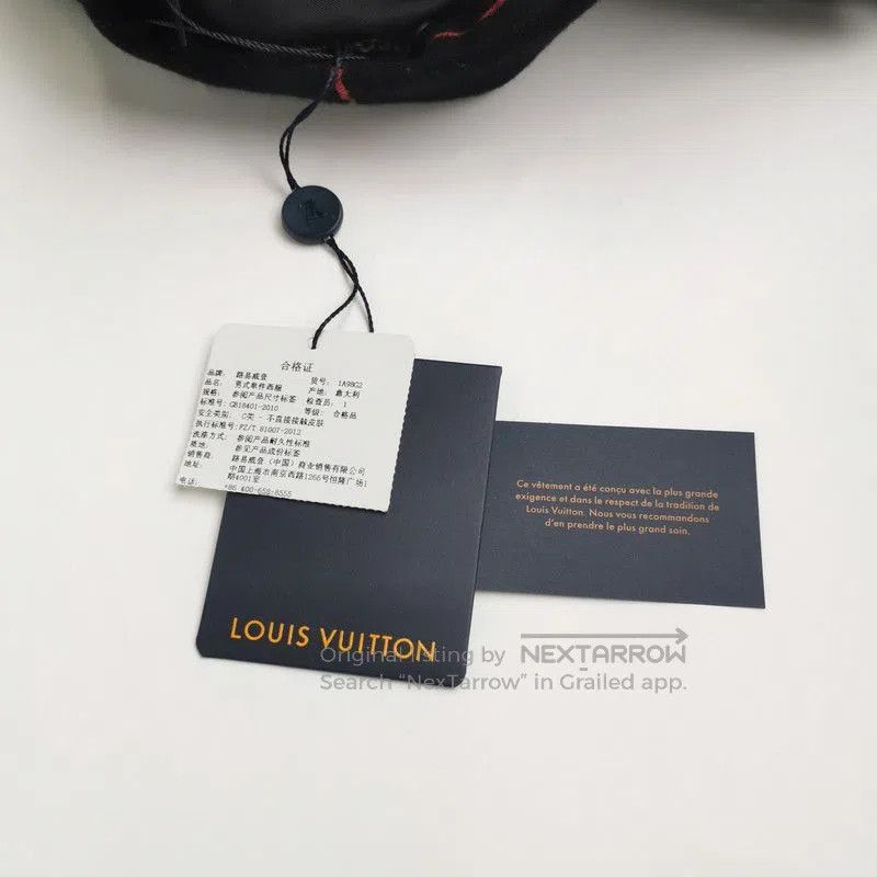 Louis Vuitton Louis Vuitton Color-Block Long Sleeve Coat in Black. Size US L / EU 52-54 / 3 - 3 Thumbnail