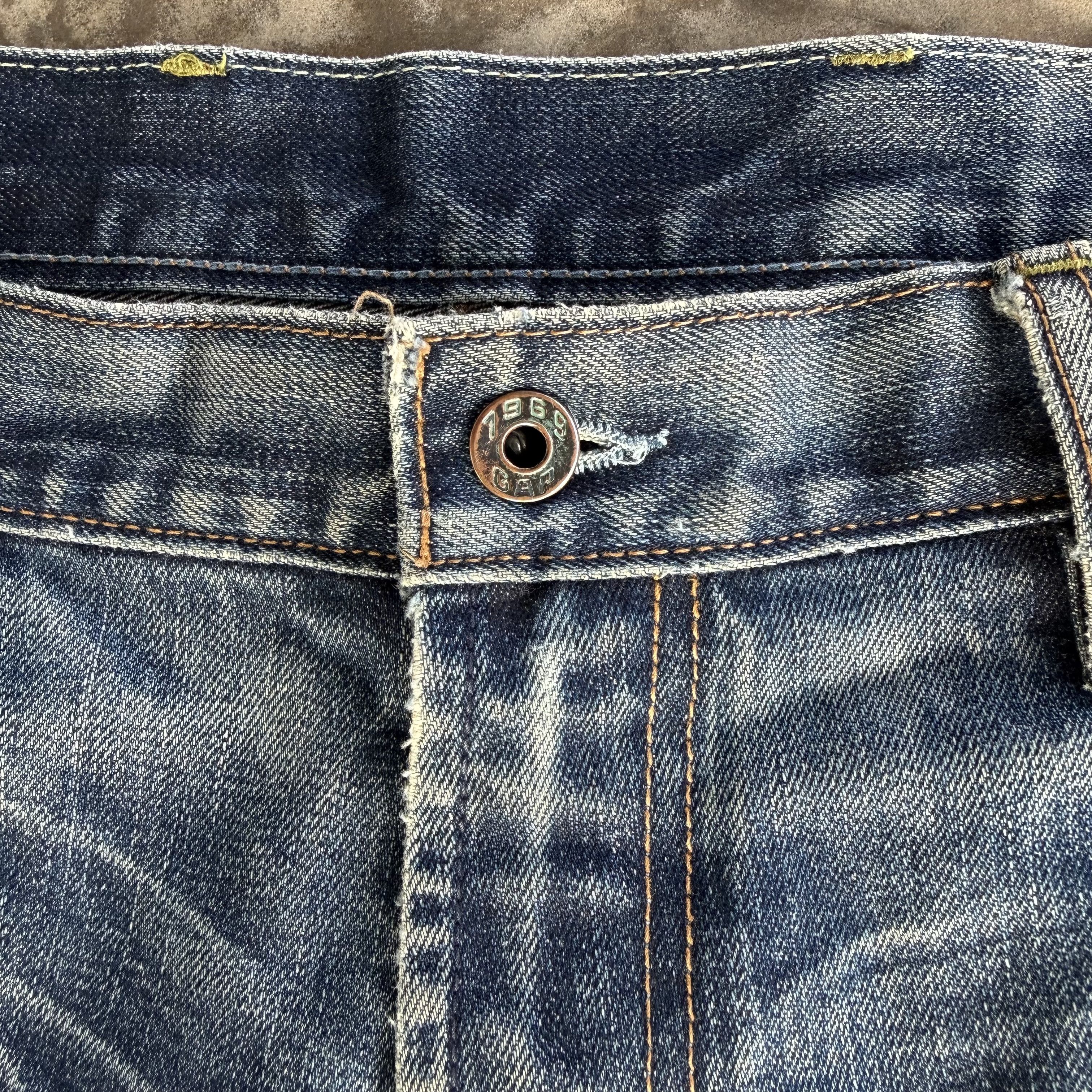 Japanese Brand Vintage Gap Faded Stone Wash Denim Jean W39 Size US 39 - 4 Thumbnail
