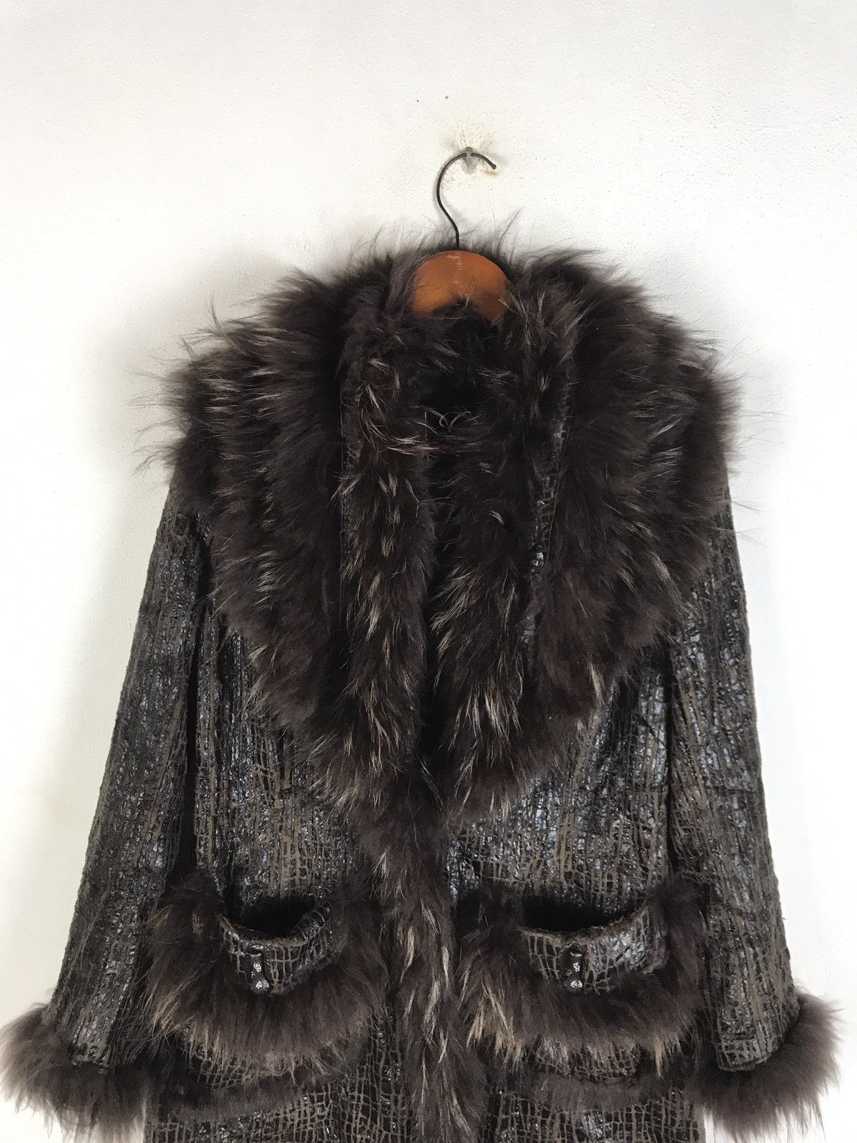 Sagafurs Vintage 70s Real Raccoon Fur Sash Coat – Glam Rock Boho Luxe Size M / US 6-8 / IT 42-44 - 5 Thumbnail