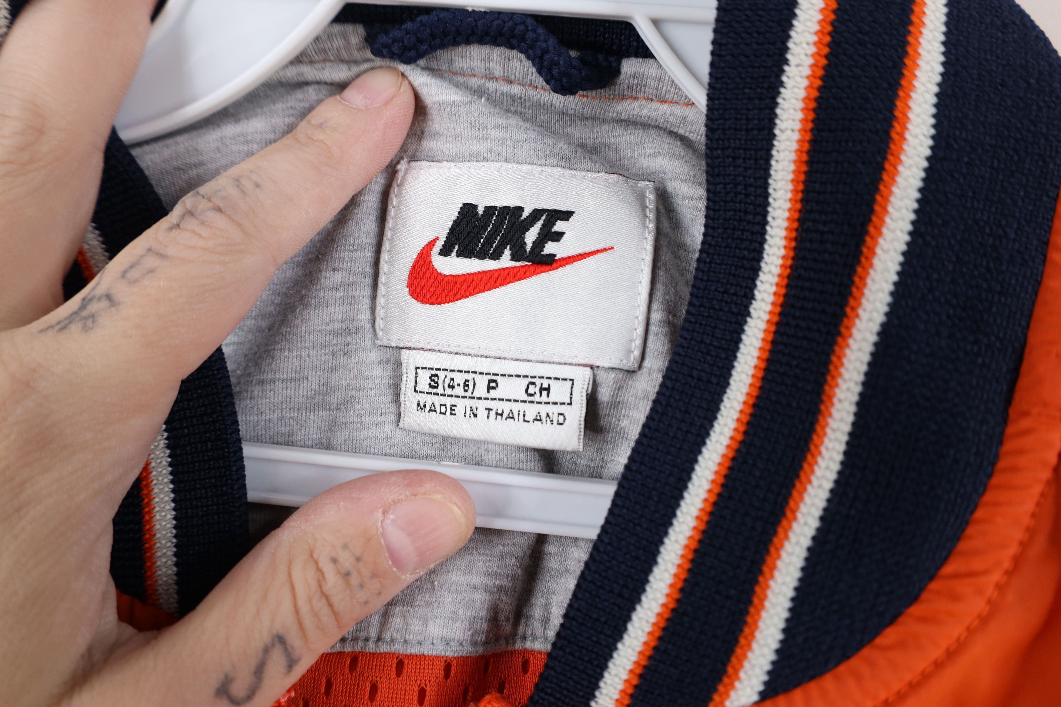 Nike Vintage 90s Nike Center Swoosh Lined Windbreaker Jacket Size S / US 4 / IT 40 - 10 Thumbnail