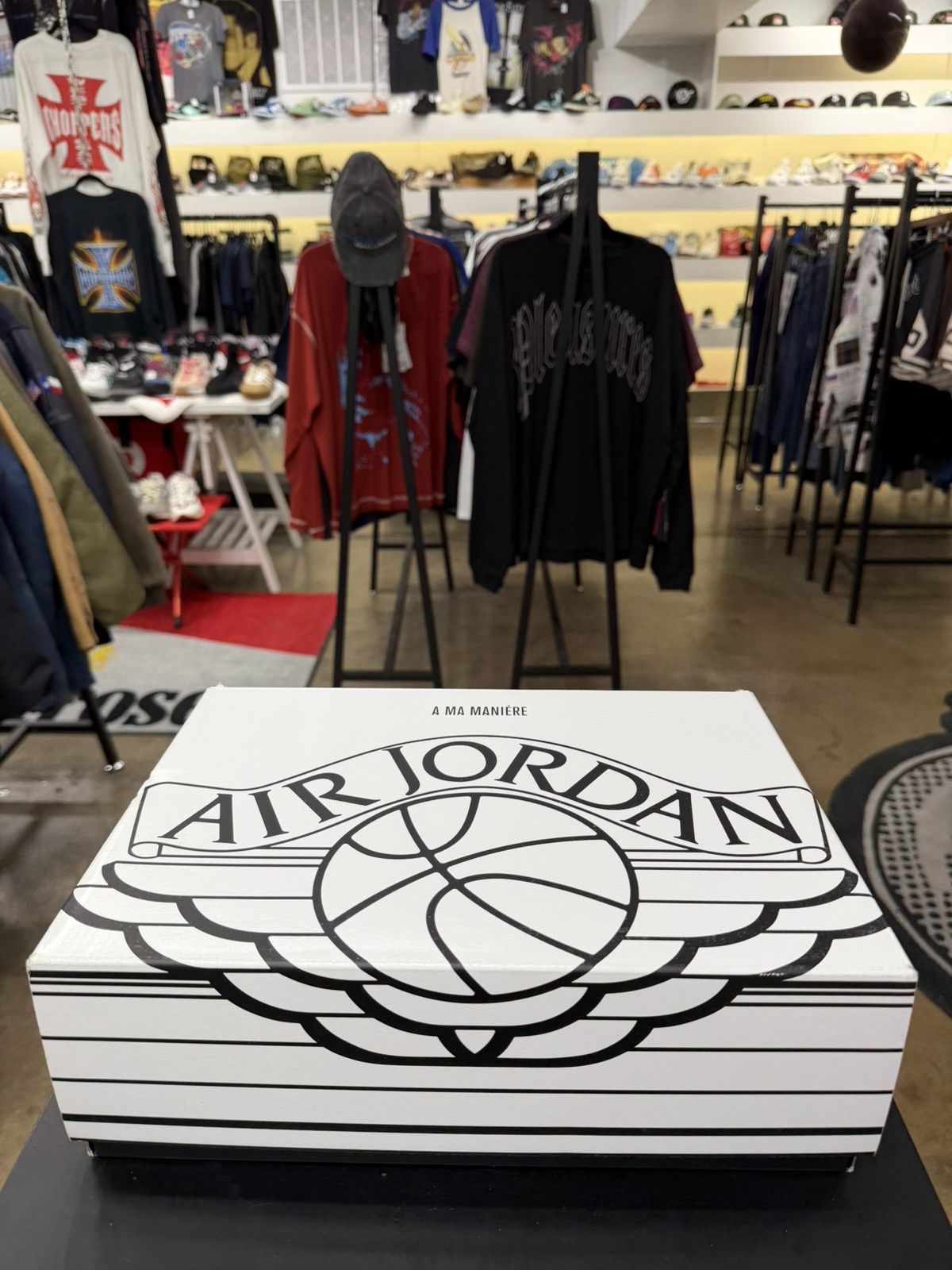 A Ma Maniere × Jordan Brand Air Jordan 2 A Ma Maniere Size 9 (2022) Size US 9 / EU 42 - 15 Thumbnail