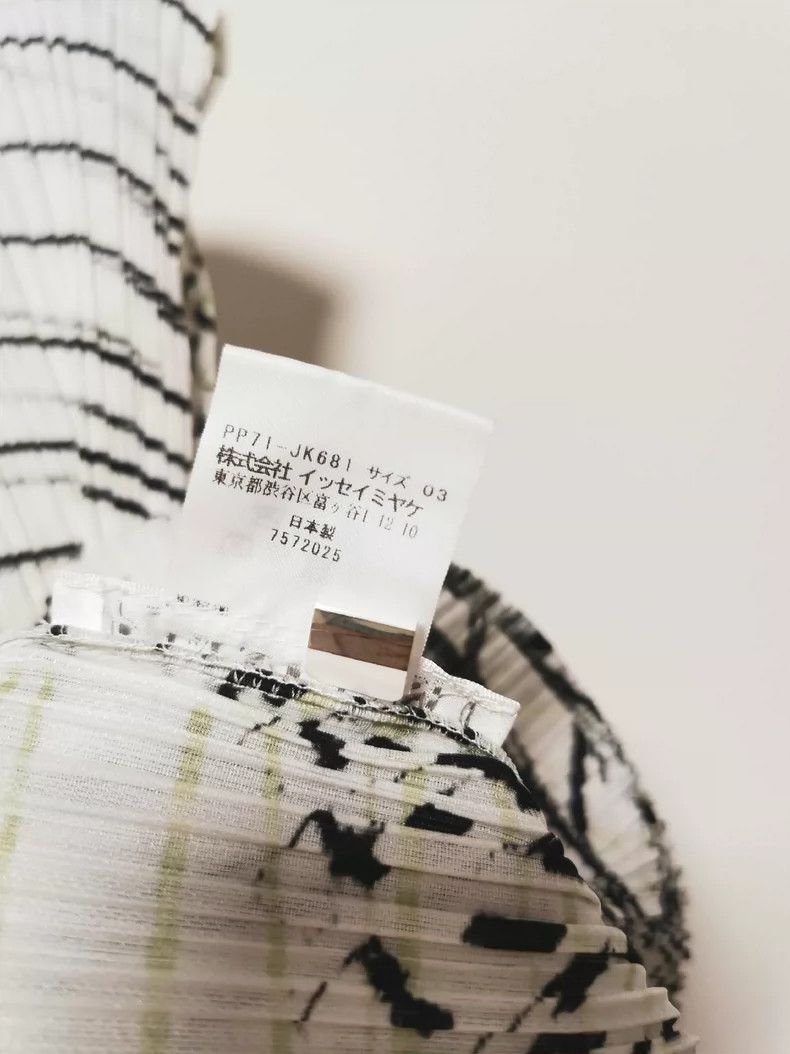 Issey Miyake Issey Miyake size:3 Grey pleated smoke vest Size XS / US 0-2 / IT 36-38 - 4 Thumbnail