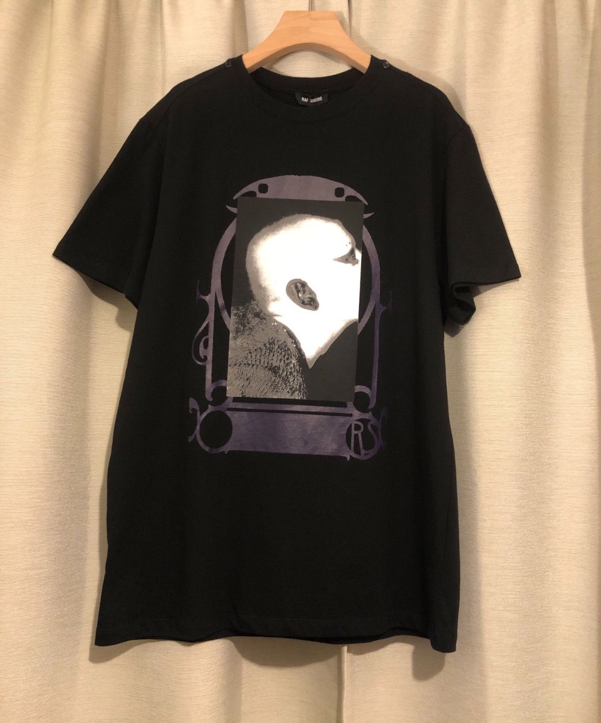 Raf Simons Raf Simons T-shirt with abstract head print Size US S / EU 44-46 / 1 - 1 Thumbnail