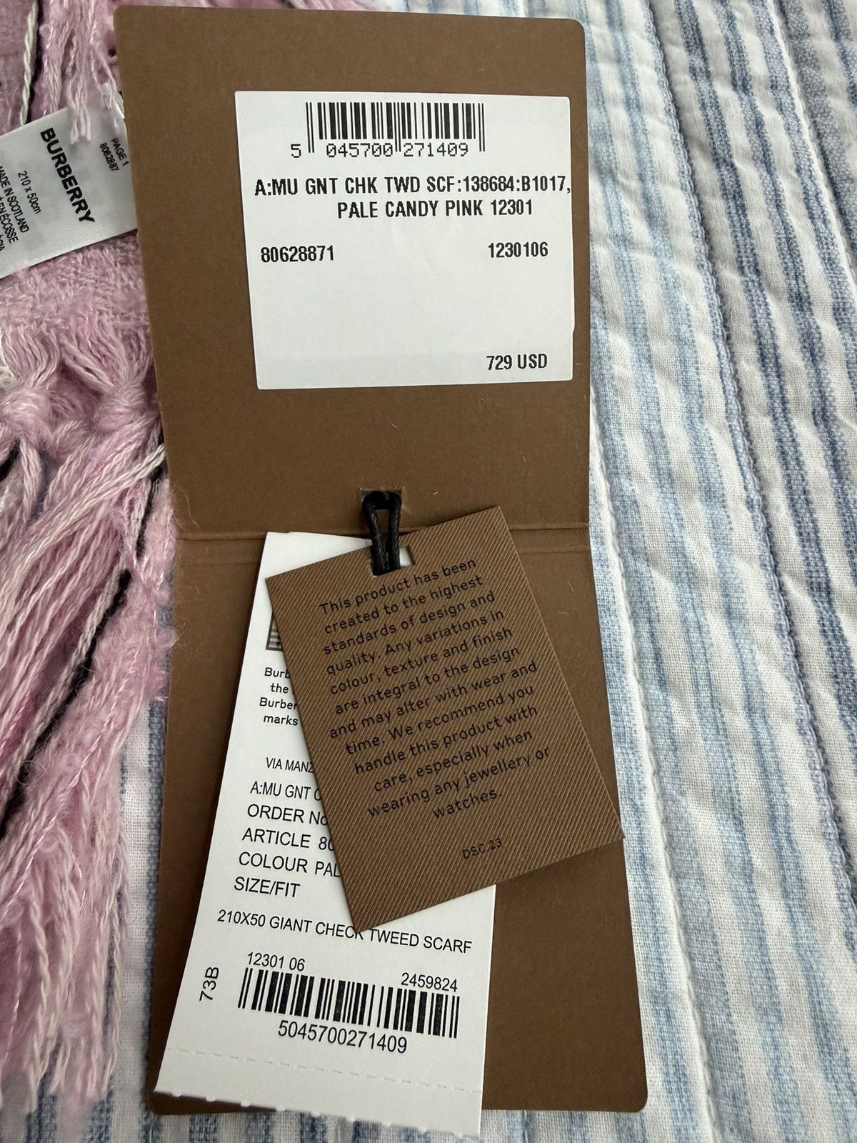 Burberry Burberry Pink Cashmere / Silk / Wool tweed Scarf Size ONE SIZE - 3 Thumbnail