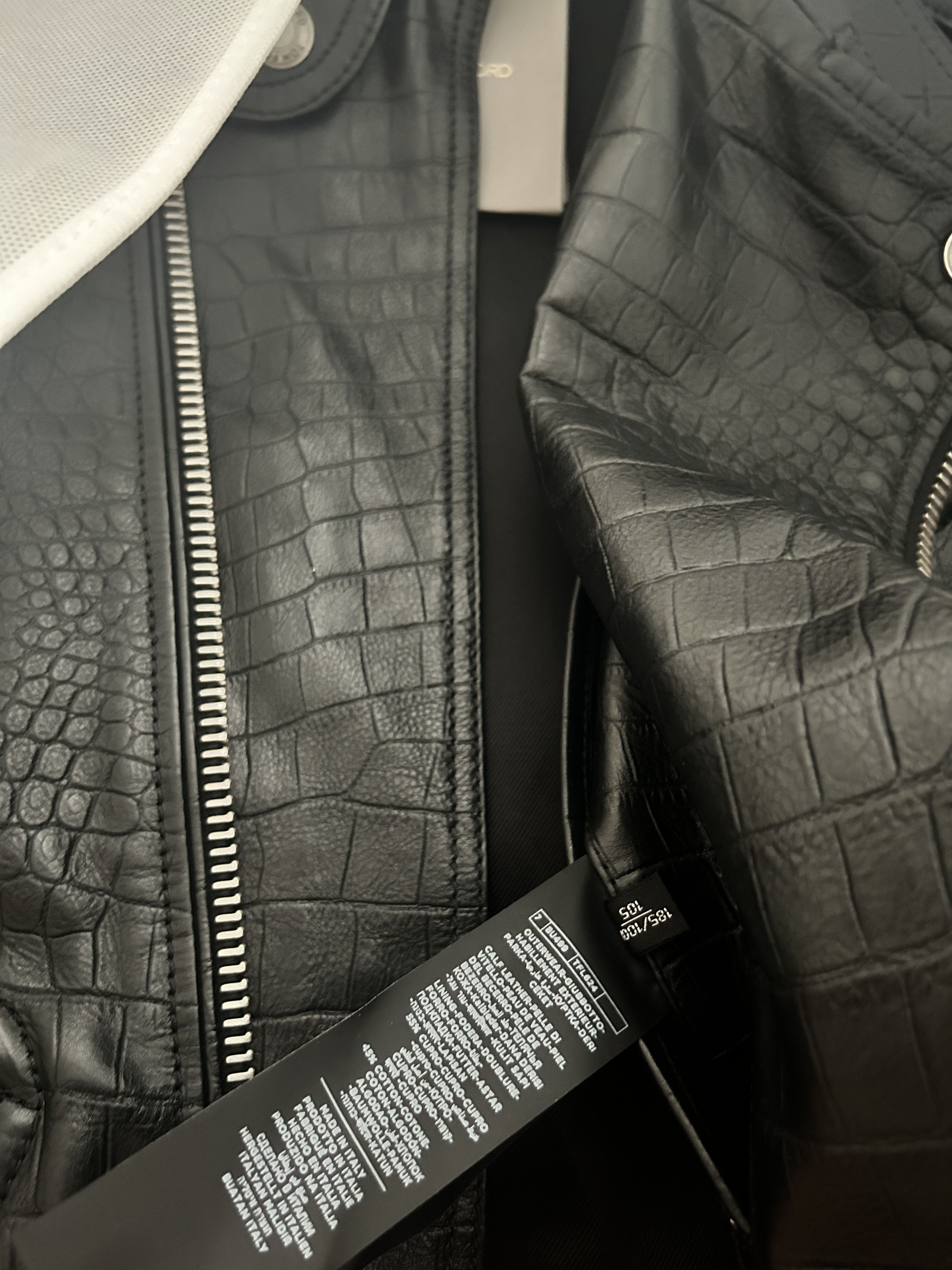 Tom Ford Tom Ford Leather Biker Crocodile Jacket in Black size It 52 Size US L / EU 52-54 / 3 - 10 Thumbnail