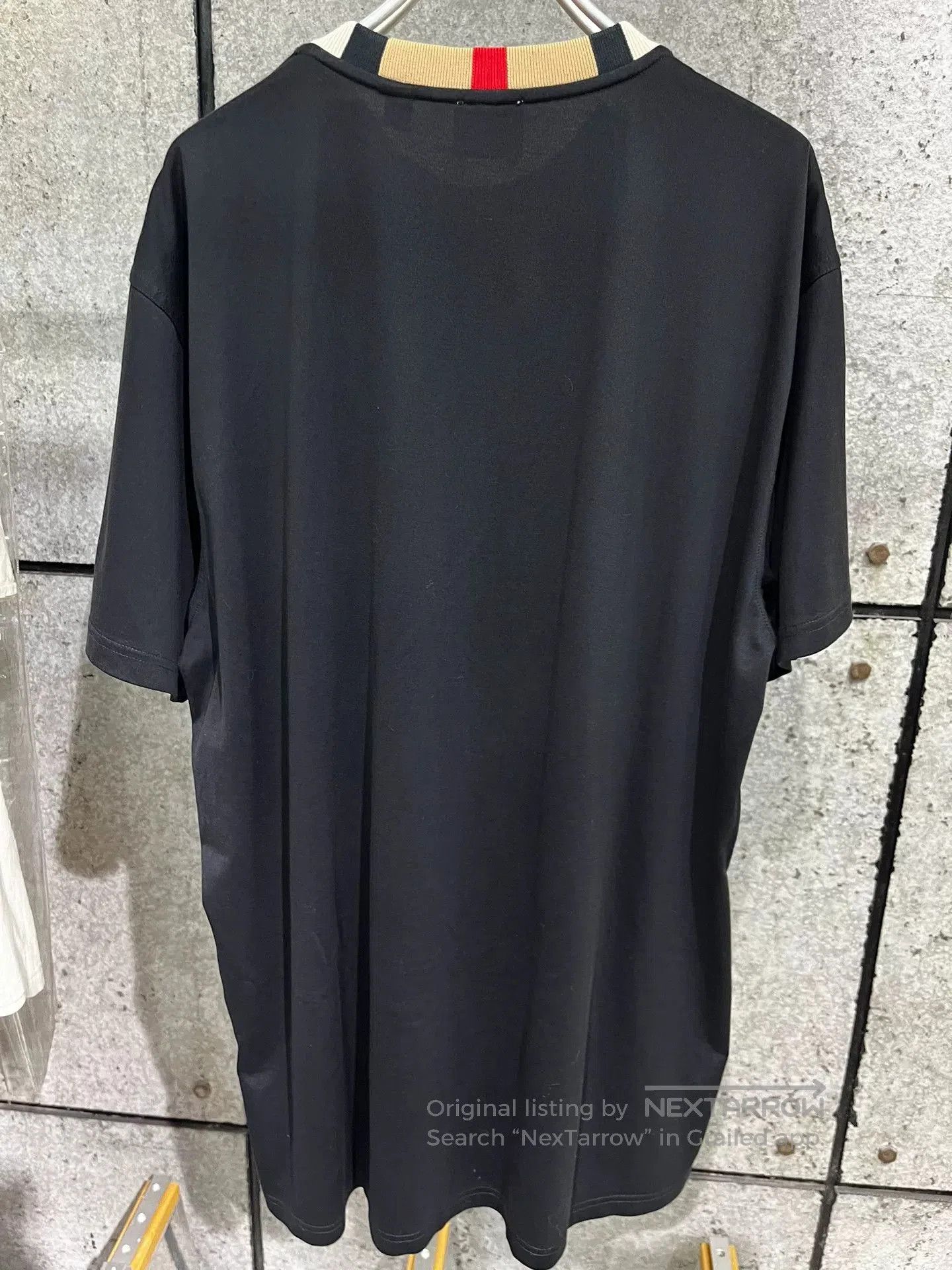 Burberry Burberry Black Short-Sleeve T-Shirt M. Size US M / EU 48-50 / 2 - 4 Thumbnail