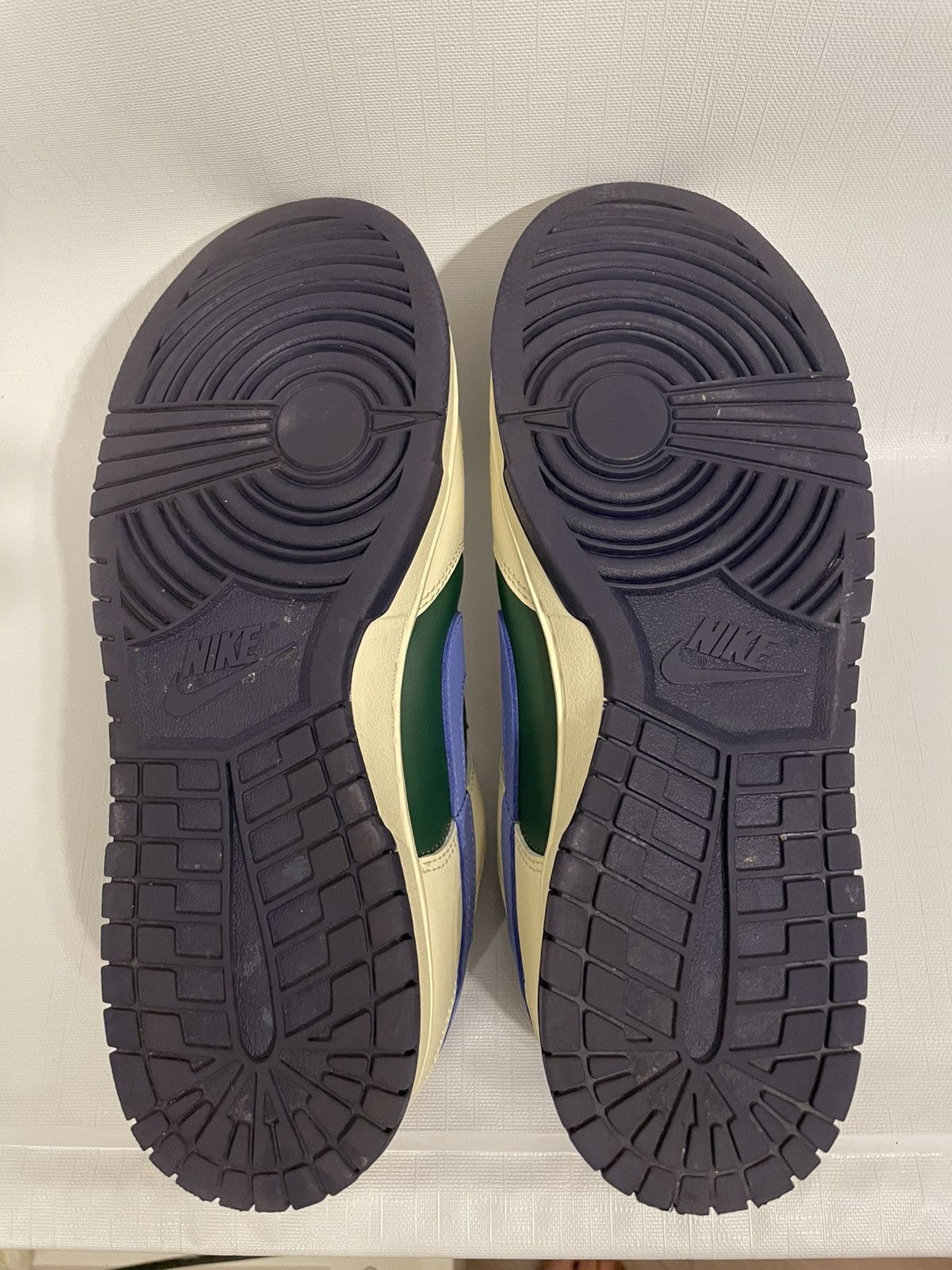 Nike Dunk Low 'From Nike, To You - Gorge Green' Size US 10.5 / EU 43-44 - 5 Thumbnail
