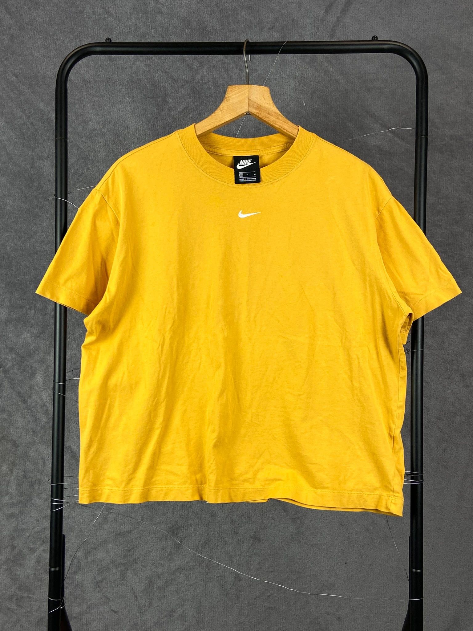 Nike Nike Orange Tee / Clean Sport Casual Fresh (M) Size US M / EU 48-50 / 2 - 1 Thumbnail
