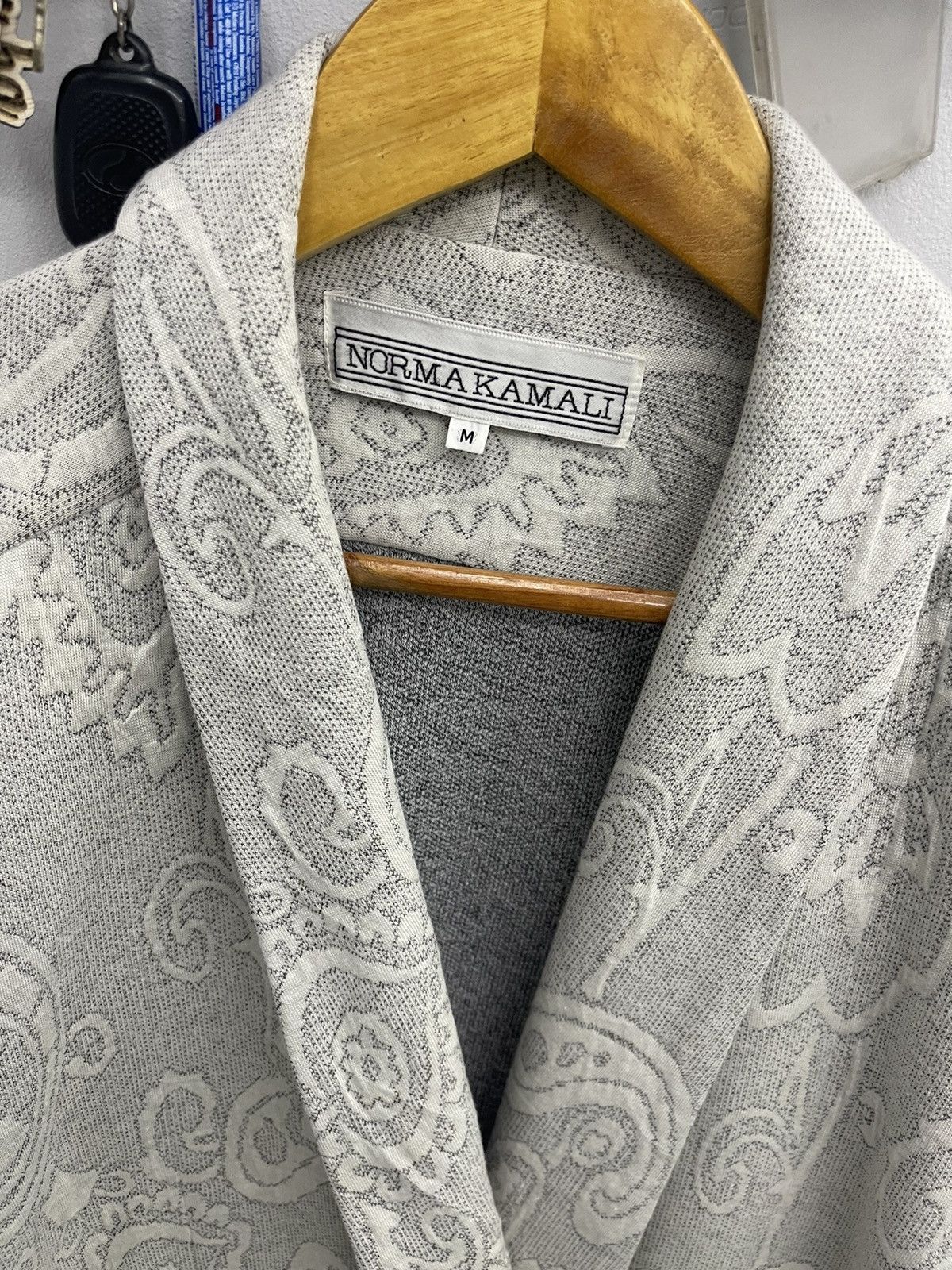 Norma Kamali Vintage Norma Kamali Cardigan Size M / US 6-8 / IT 42-44 - 2 Thumbnail