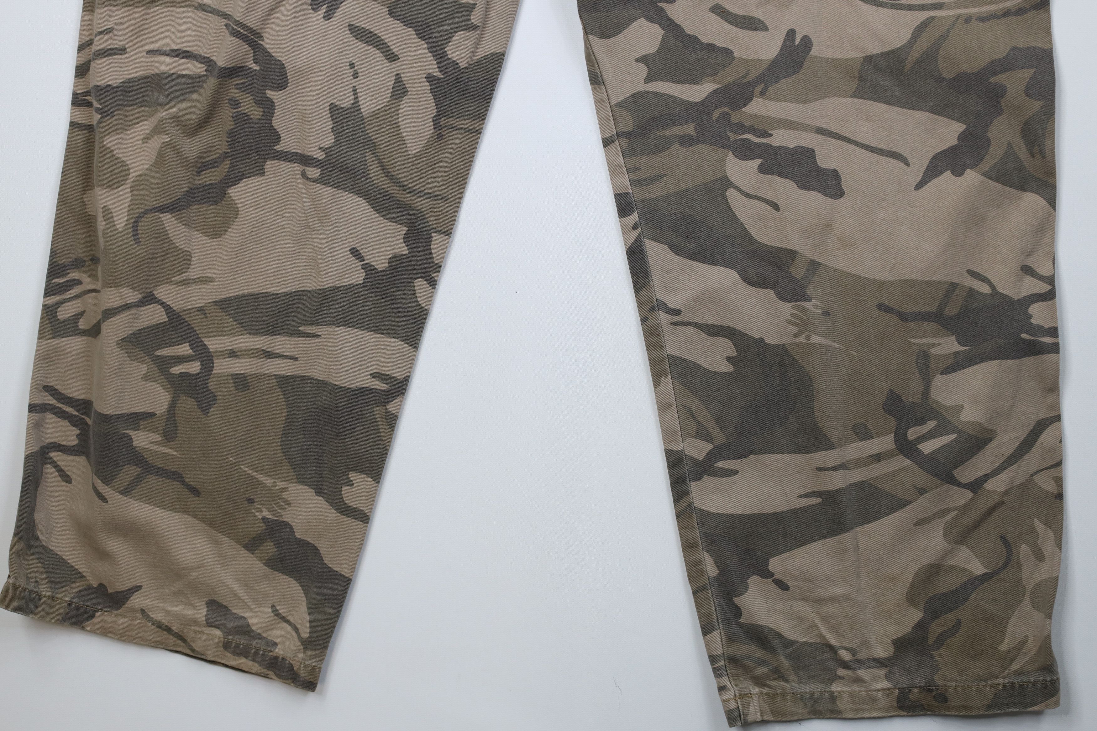 Wrangler Vintage Y2K Wrangler Baggy Wide Leg Camouflage Cargo Pants Size US 42 / EU 58 - 15 Thumbnail