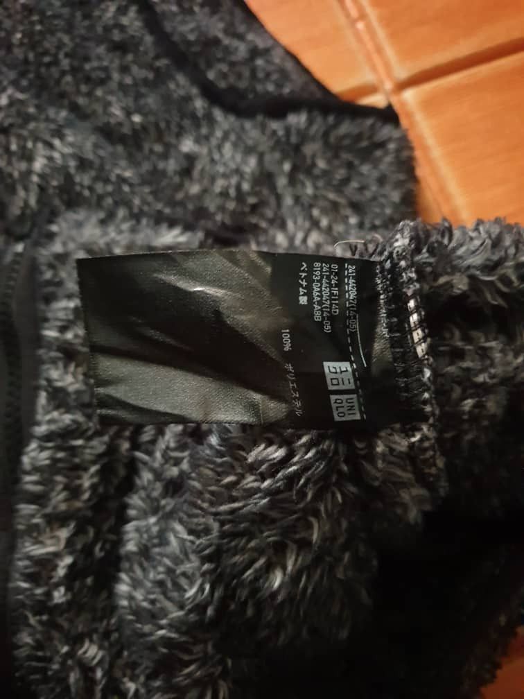 Japanese Brand Uniqlo grey fleece Sweater jacket Size US L / EU 52-54 / 3 - 2 Thumbnail