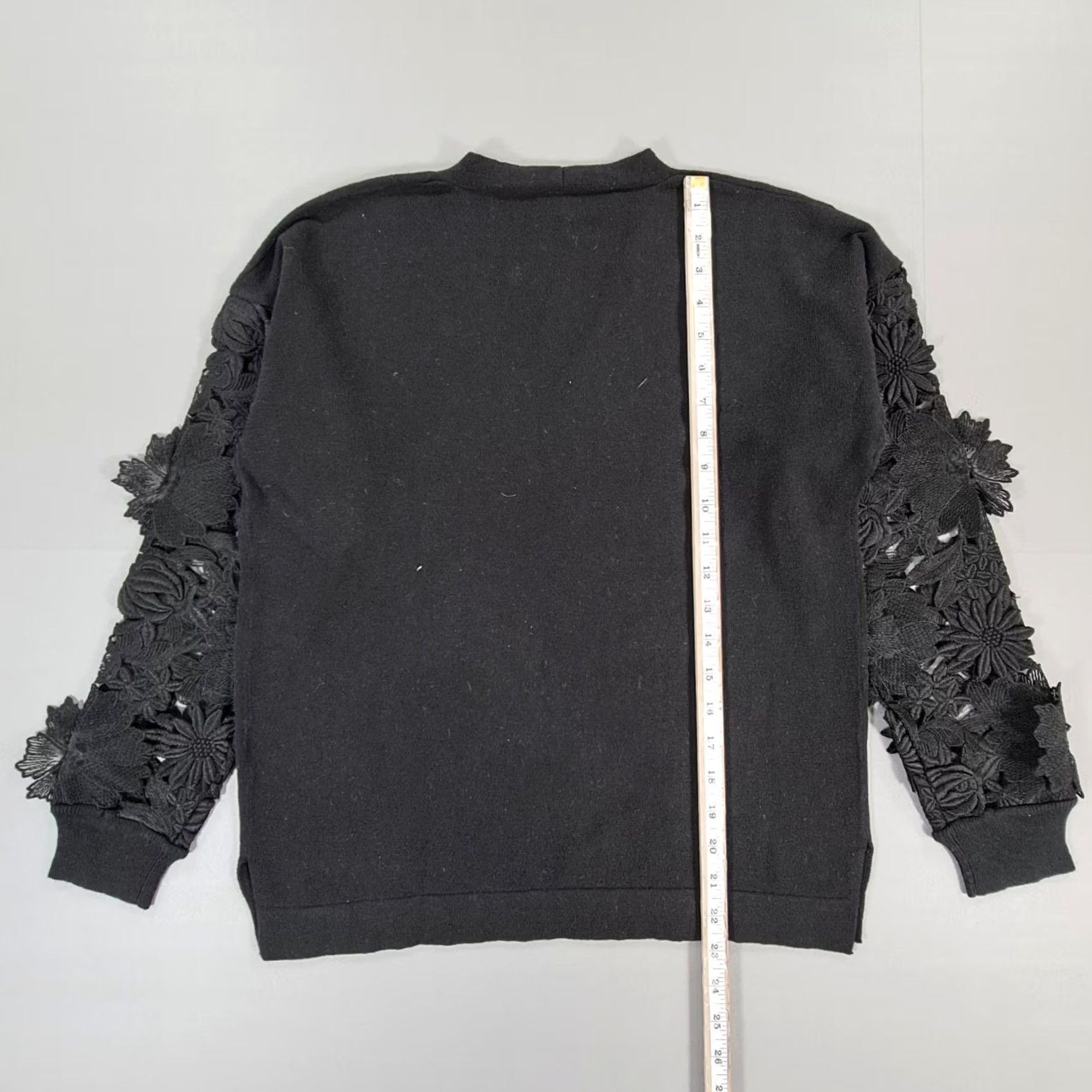 French Connection French Connection Jumper Womens Black XS V Neck Cotton Blend Lace Floral Sleeves Size XS / US 0-2 / IT 36-38 - 7 Thumbnail