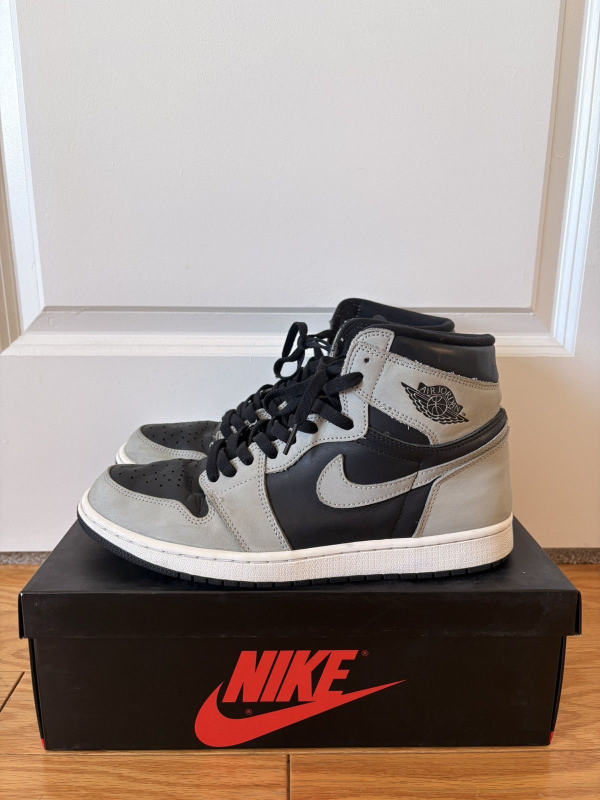 Nike Jordan 1 Retro Dark Shadow Size US 11.5 / EU 44-45 - 2 Thumbnail