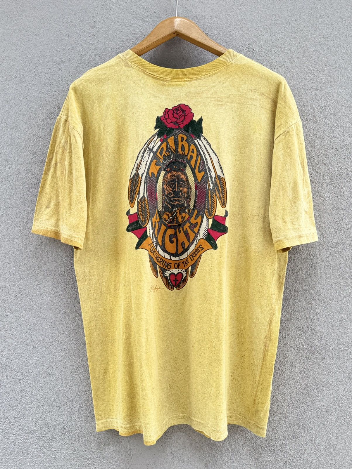 Arts & Science Vintage 90s Tribal Right American Leader Artwork Graphic Tee Size US XL / EU 56 / 4 - 1 Thumbnail