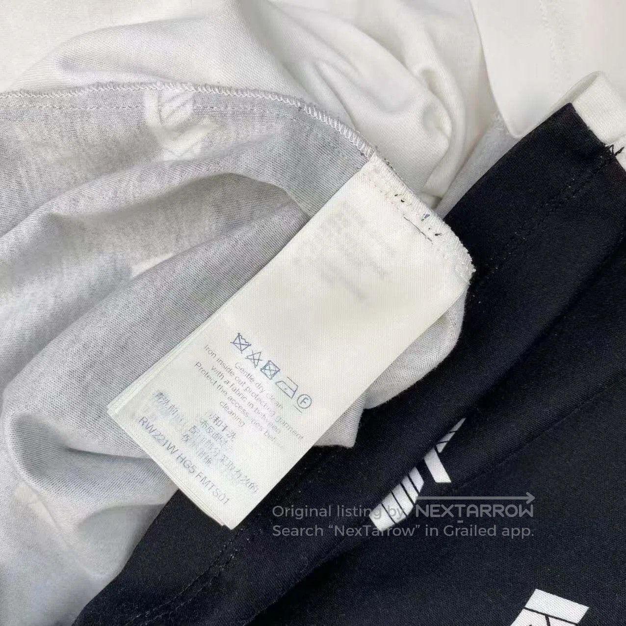 Louis Vuitton Louis Vuitton Black and white aircraft print chain short s Size XS / US 0-2 / IT 36-38 - 4 Thumbnail
