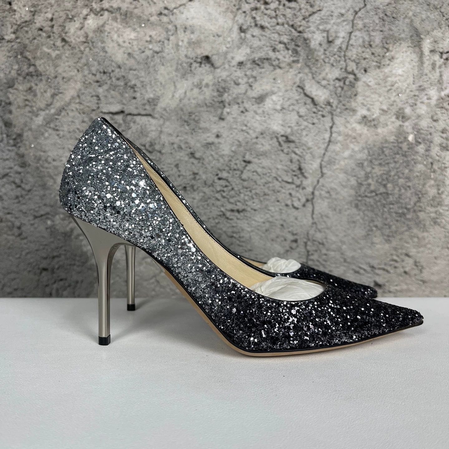 Jimmy Choo Jimmy Choo Gradient Sequin Pumps 36 Unworn Size US 5.5 / IT 35.5 - 2 Thumbnail